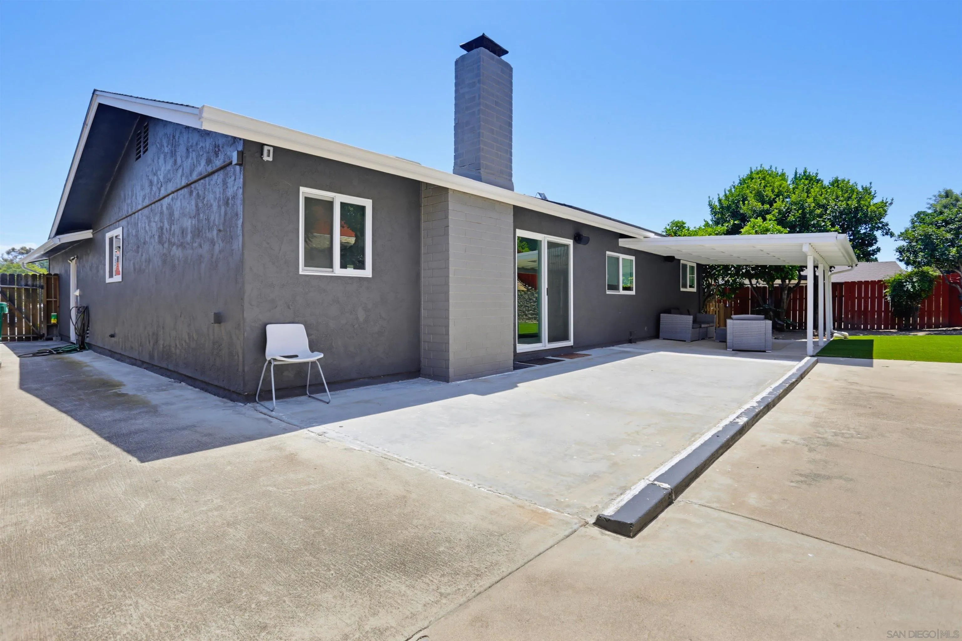 https://cdn.realtyfeed.com/cdn/127/260017508/1343233850cf4903972476ba934545bf.webp