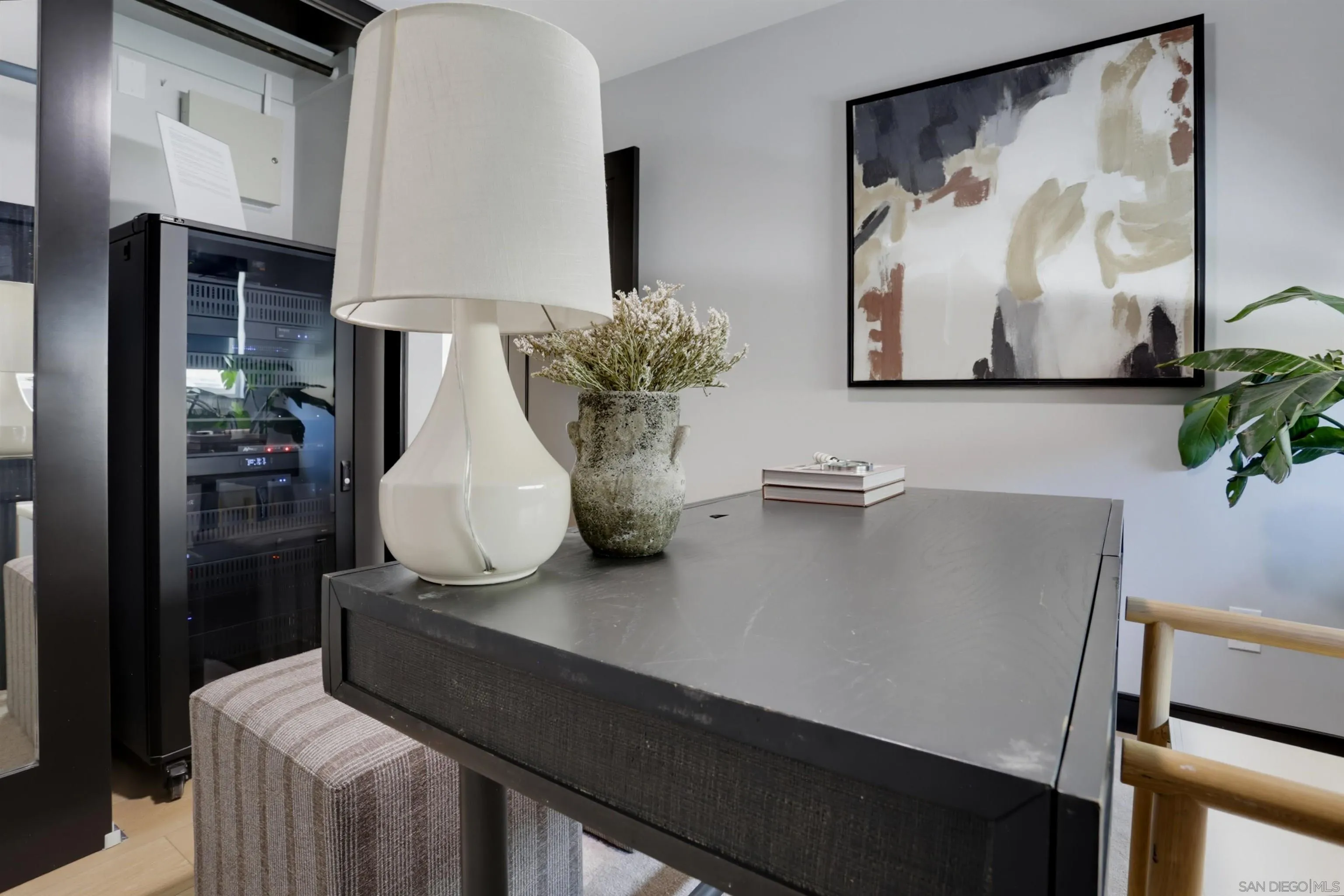 https://cdn.realtyfeed.com/cdn/127/260017508/ea23653bd9172787ece5ec49db1ac98c.webp