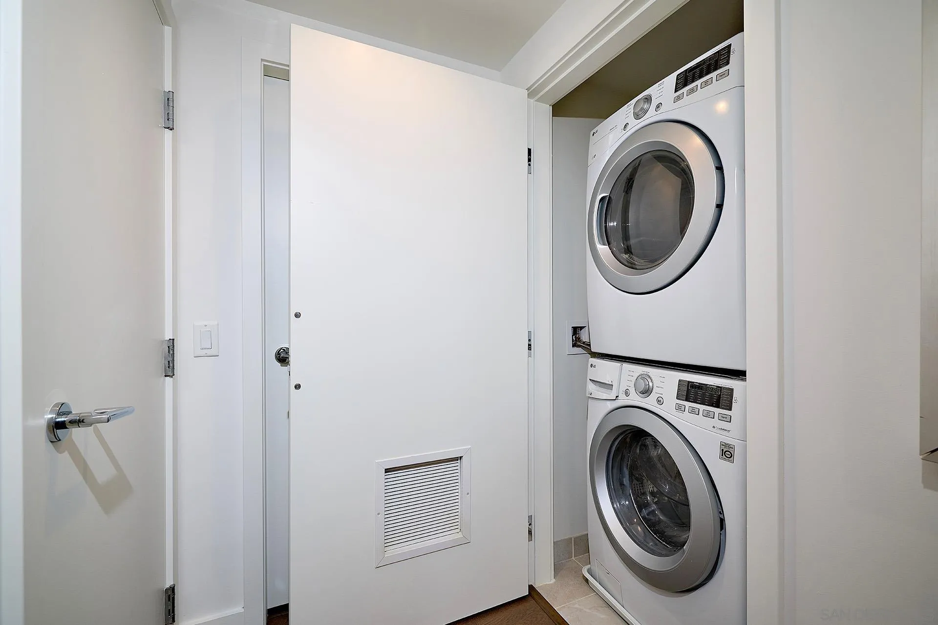 Photo #19: 260017512 Listing: Photo #19