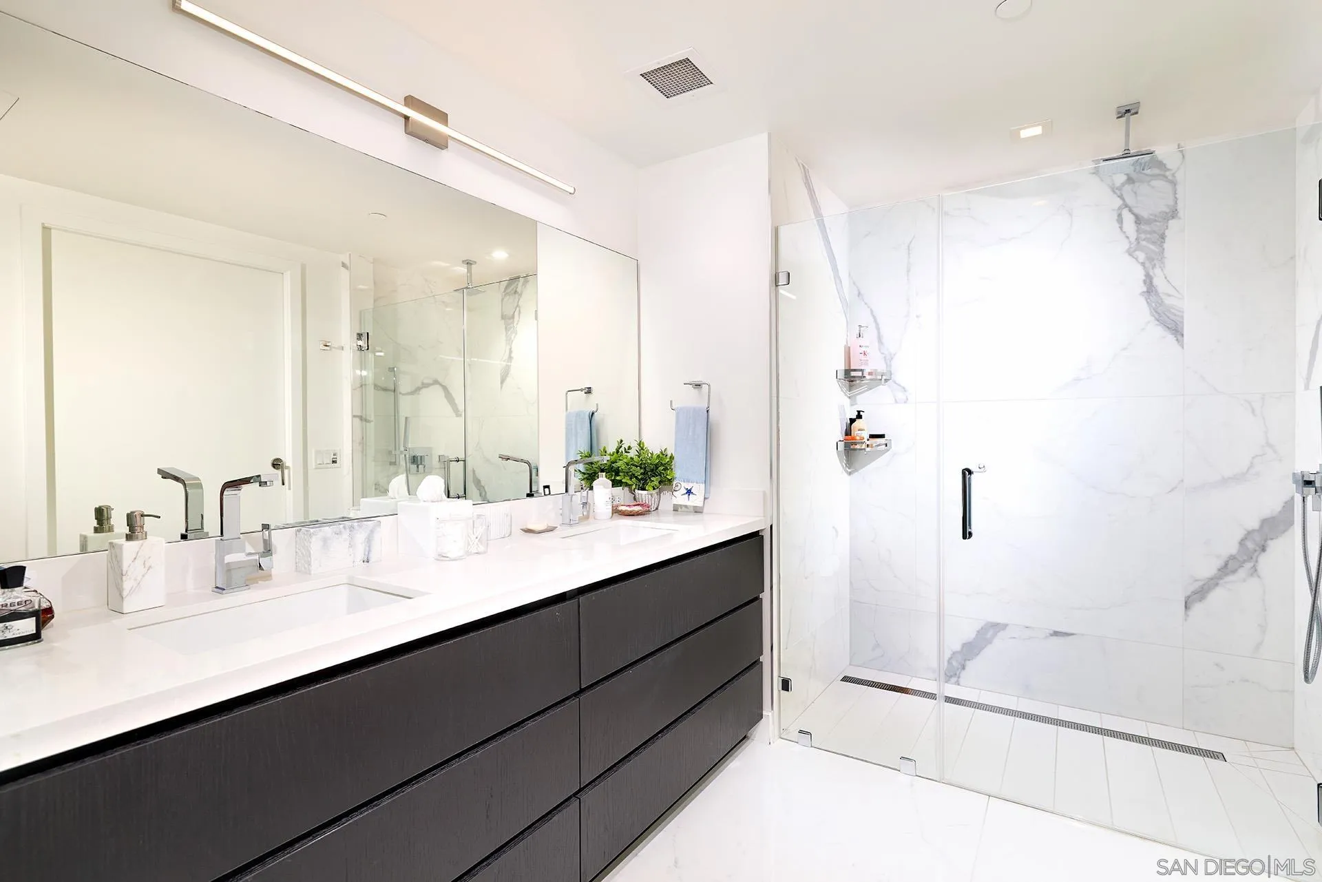 Photo #15: 260017512 Listing: Photo #15