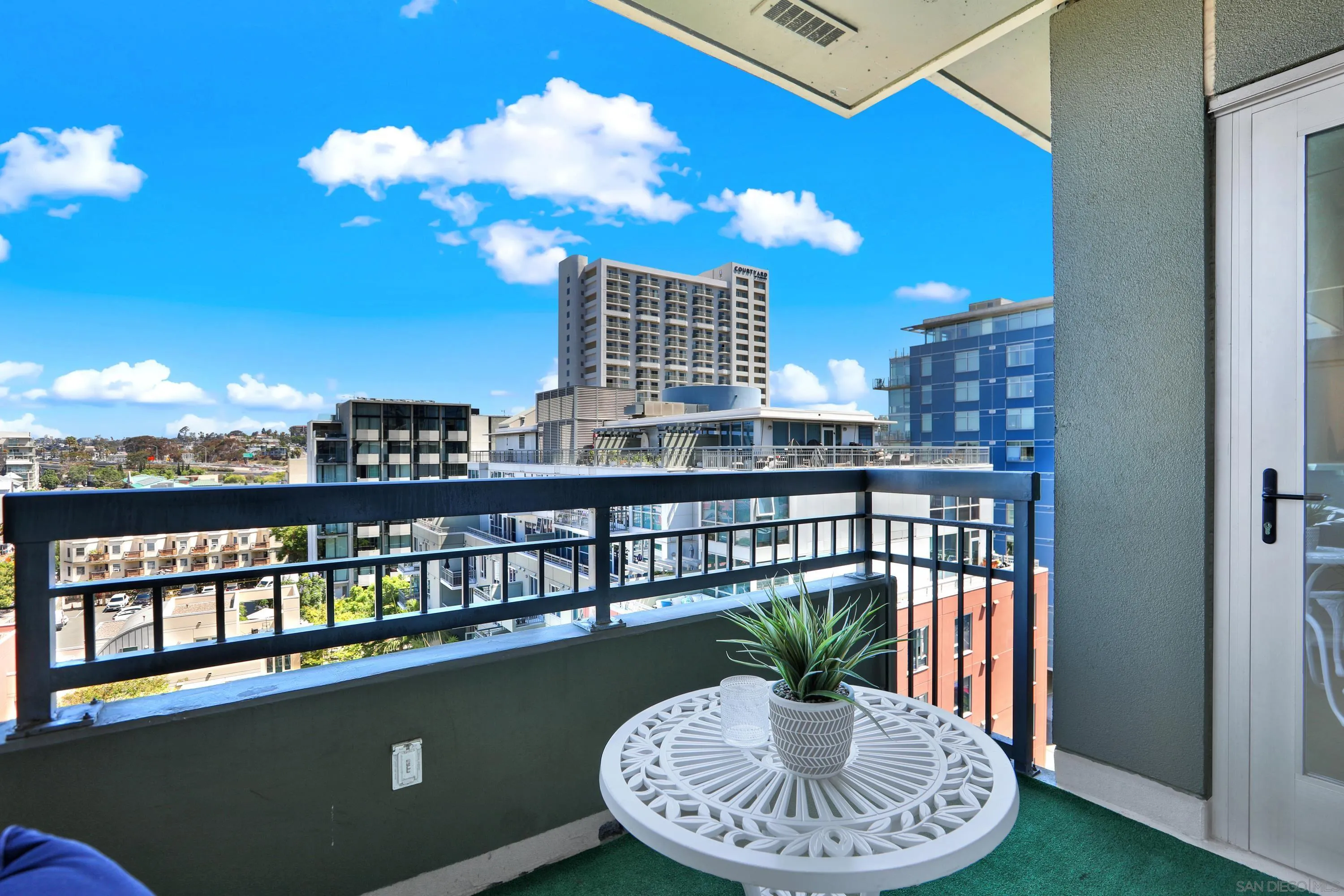 Photo #14: 260017515 Listing: Photo #14