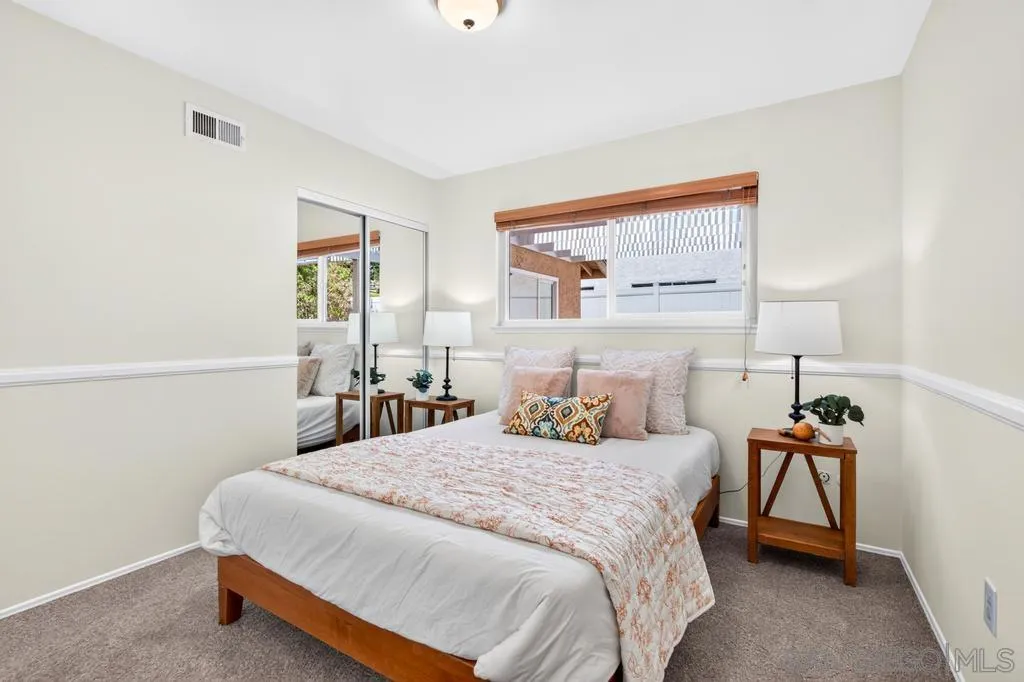 https://cdn.realtyfeed.com/cdn/127/260017520/7b8920a3bc187ef274ca91ea6da60b65.webp