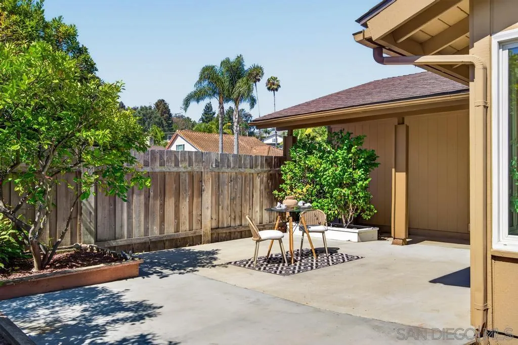 https://cdn.realtyfeed.com/cdn/127/260017520/8a0af61b2791b8debbd7615a23e98236.webp
