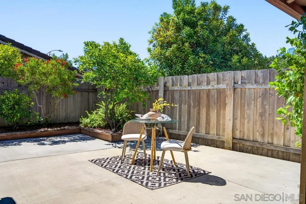 https://cdn.realtyfeed.com/cdn/127/260017520/aa9aeb237061248d0e1d53a5e3384894.webp