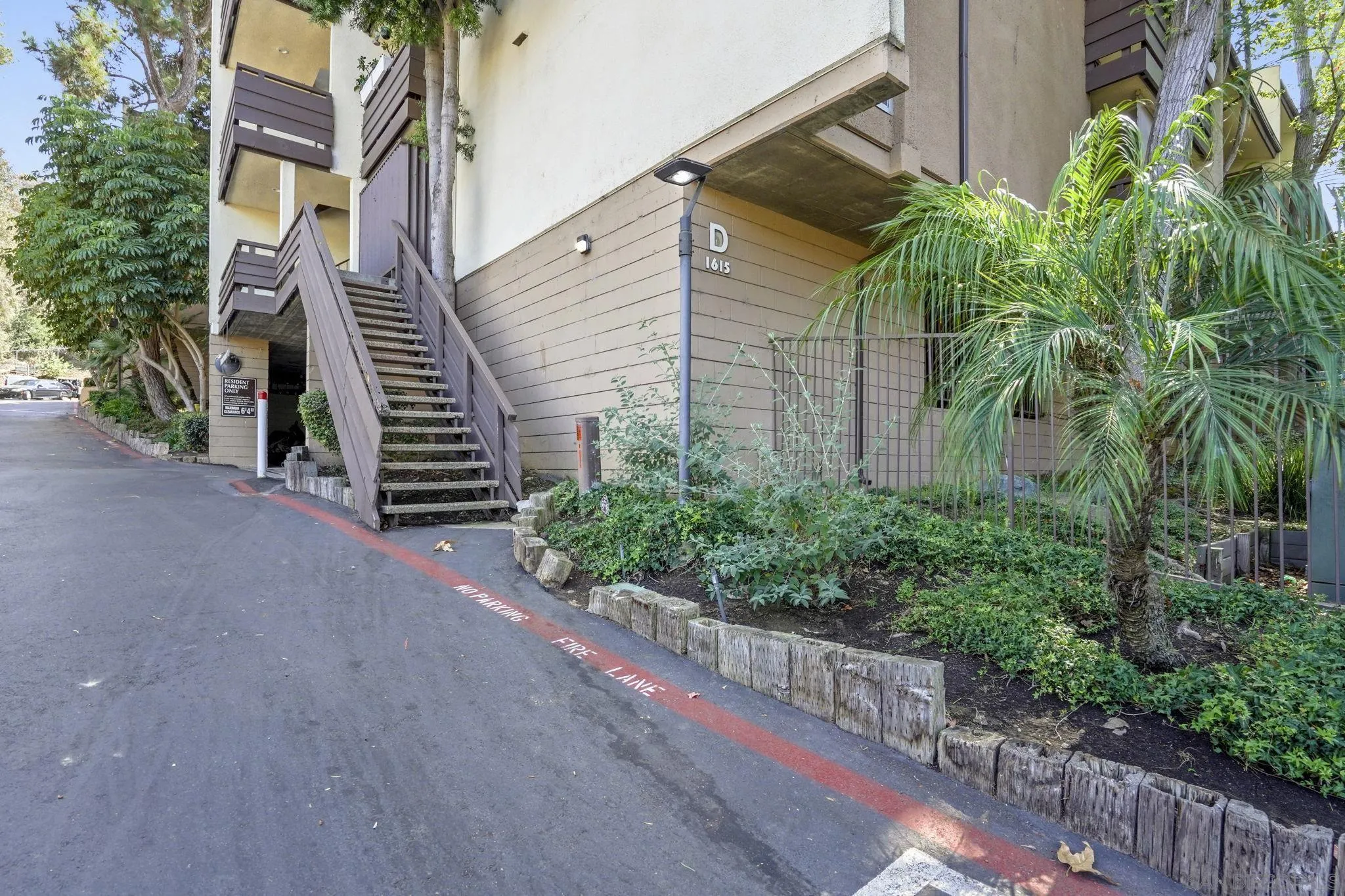 https://cdn.realtyfeed.com/cdn/127/260017535/d355474c6f10b985af2f64aacd831345.webp