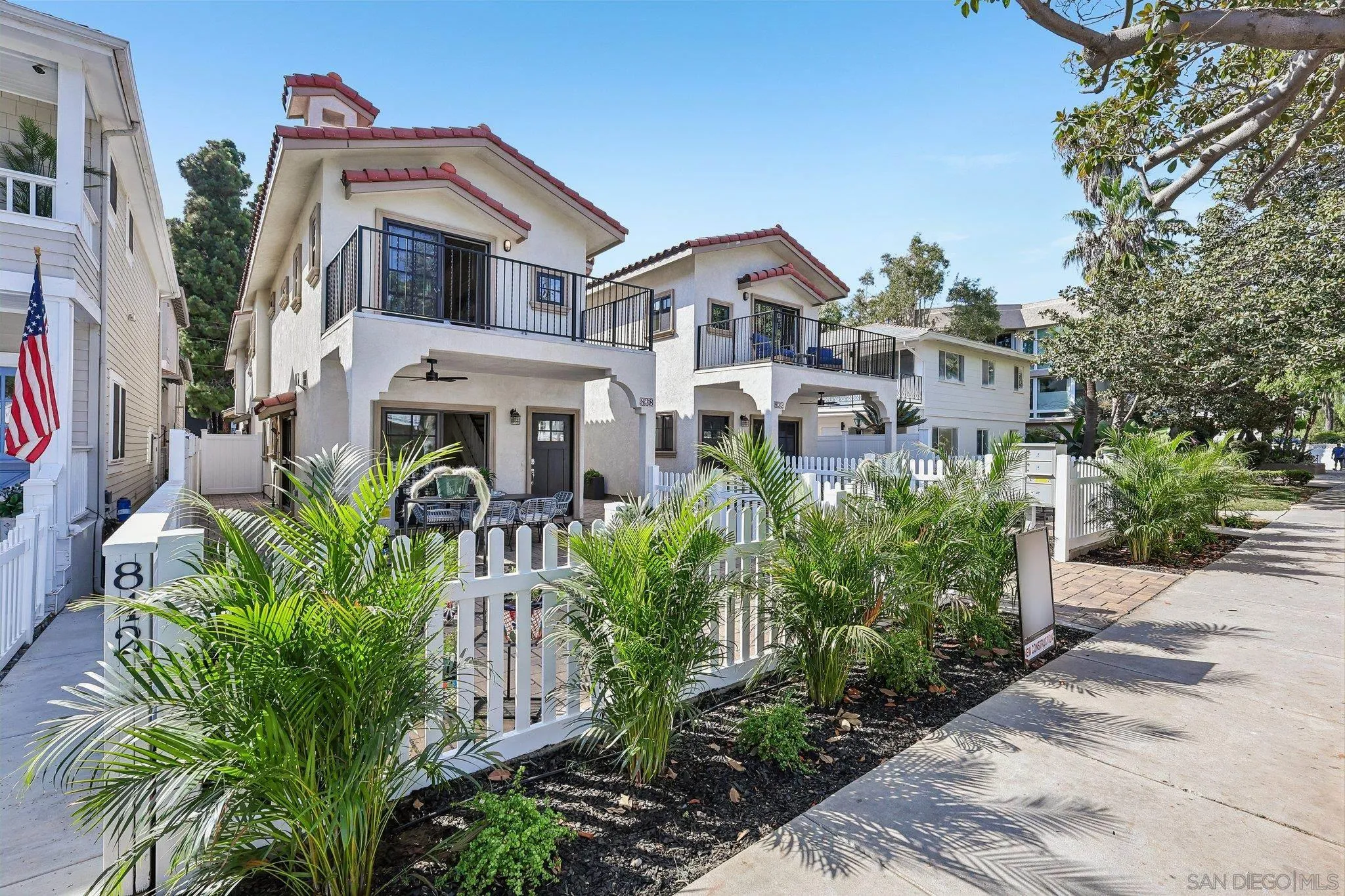 Coronado, CA 92118