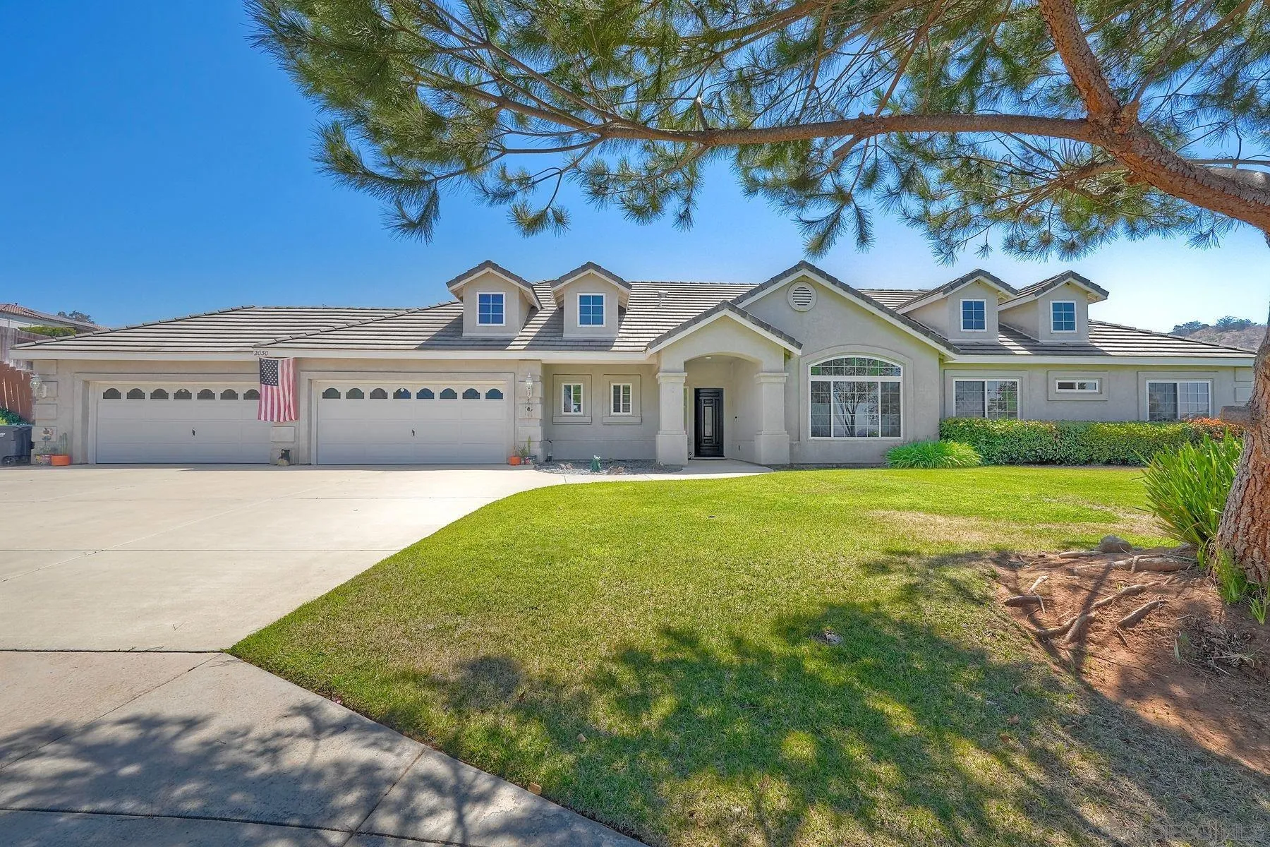 2030 Mercy Pl, Esconidido, CA 92026 - Photo 4 of 40, Esconidido, CA