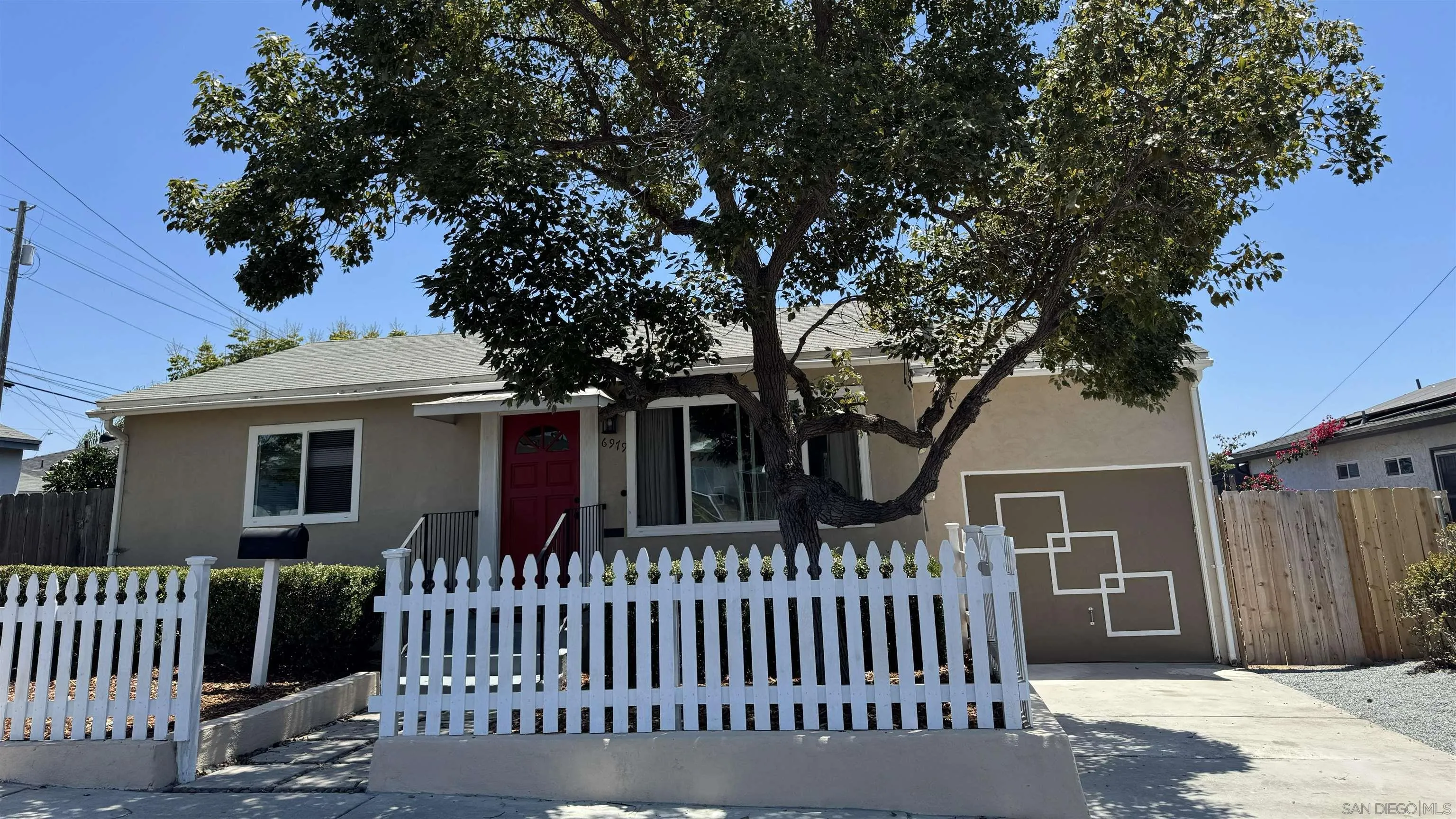 6979 Tower, La Mesa, CA 91942 - Main photo, La Mesa, CA