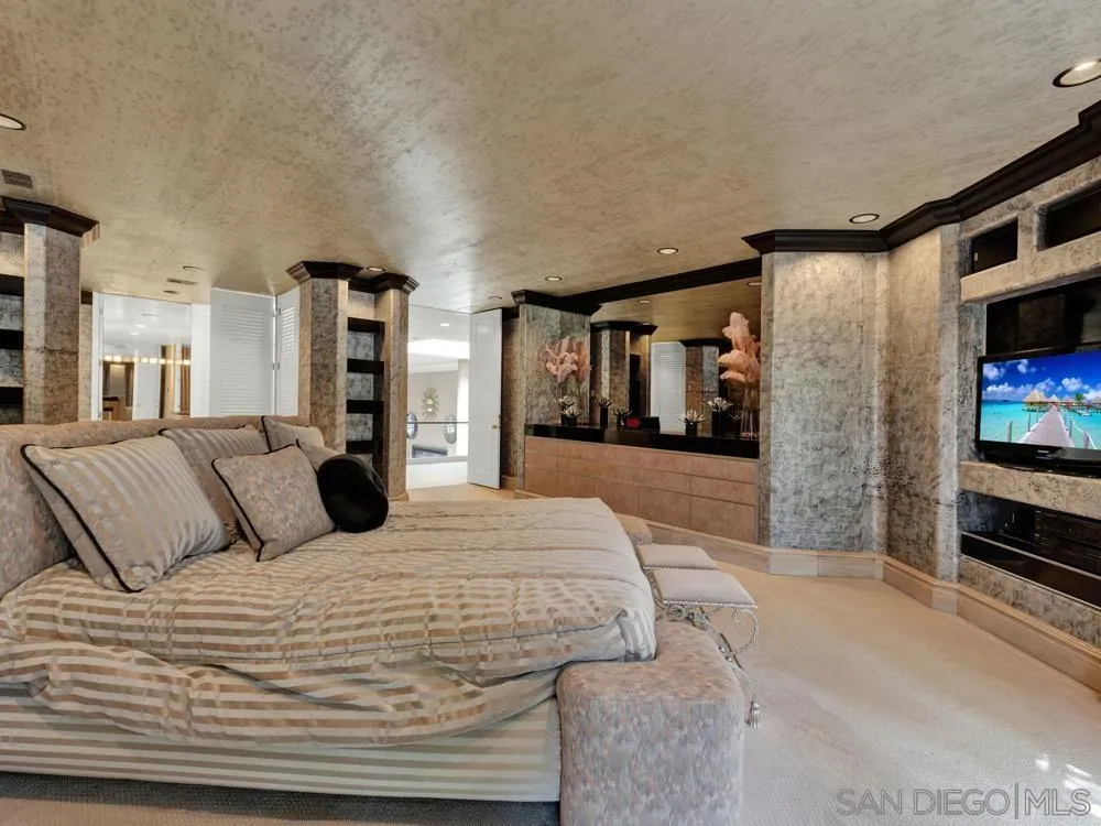 Photo #50: 260017546 Listing: Photo #50