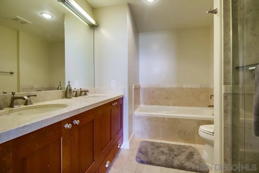 Photo #19: 260017547 Listing: Photo #19