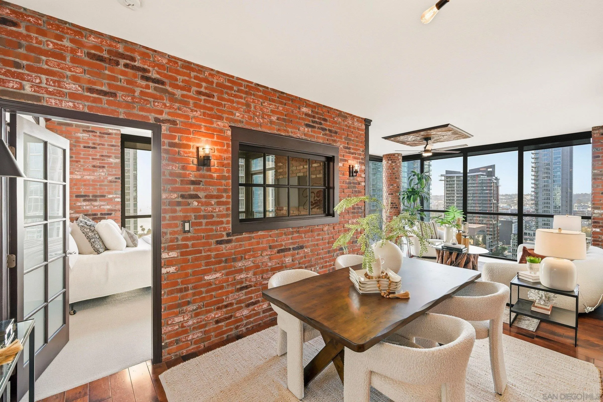 Photo #14: 260017554 Listing: Photo #14
