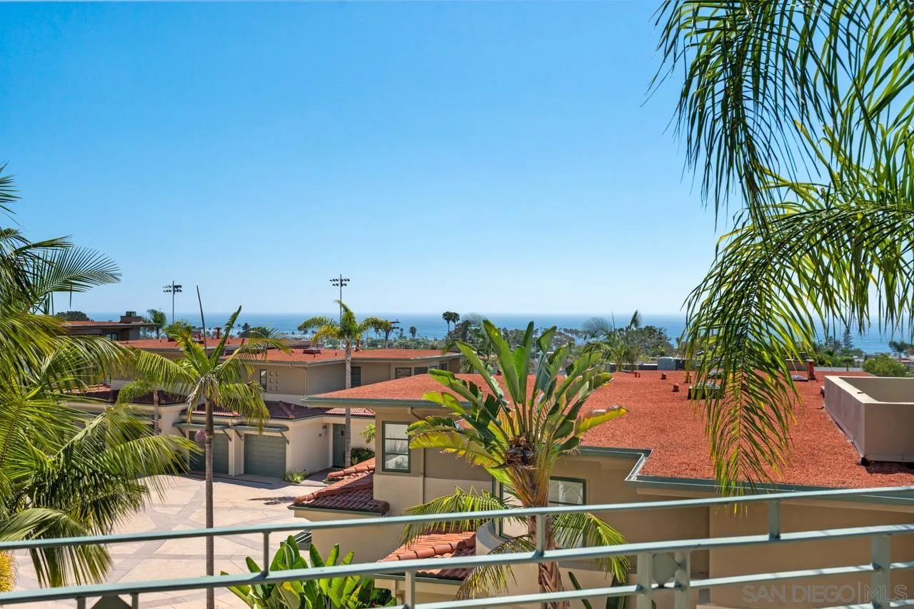 https://cdn.realtyfeed.com/cdn/127/260017558/78ca391210aefc90e24159a949bfdc57.webp