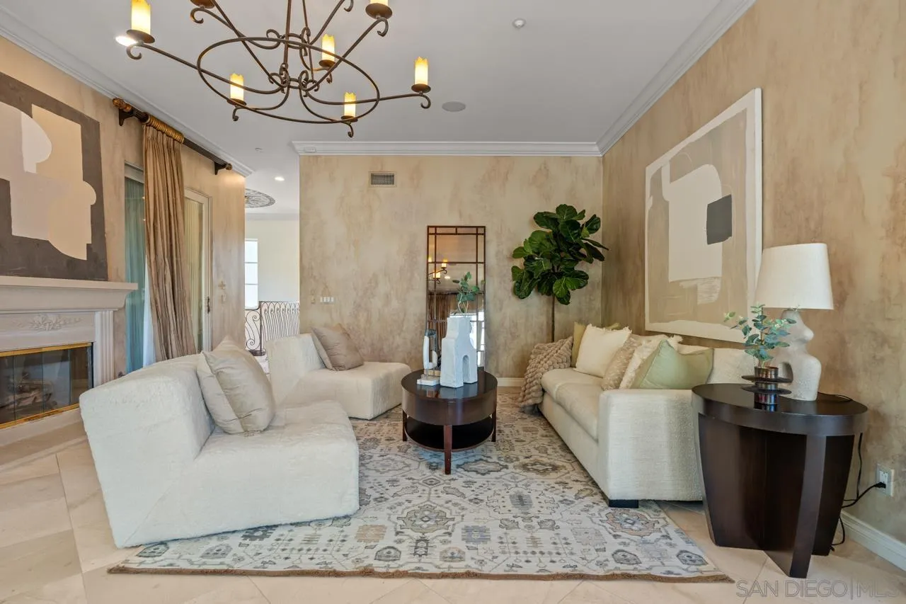 https://cdn.realtyfeed.com/cdn/127/260017558/b87ee8d7430b367c639a9b268e0c53bc.webp