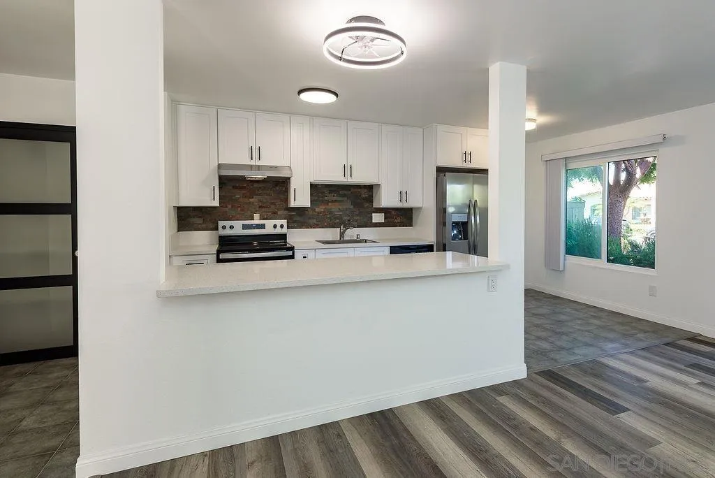 2388 Grand, San Diego, CA 92109 - Photo 2 of 25, San Diego, CA