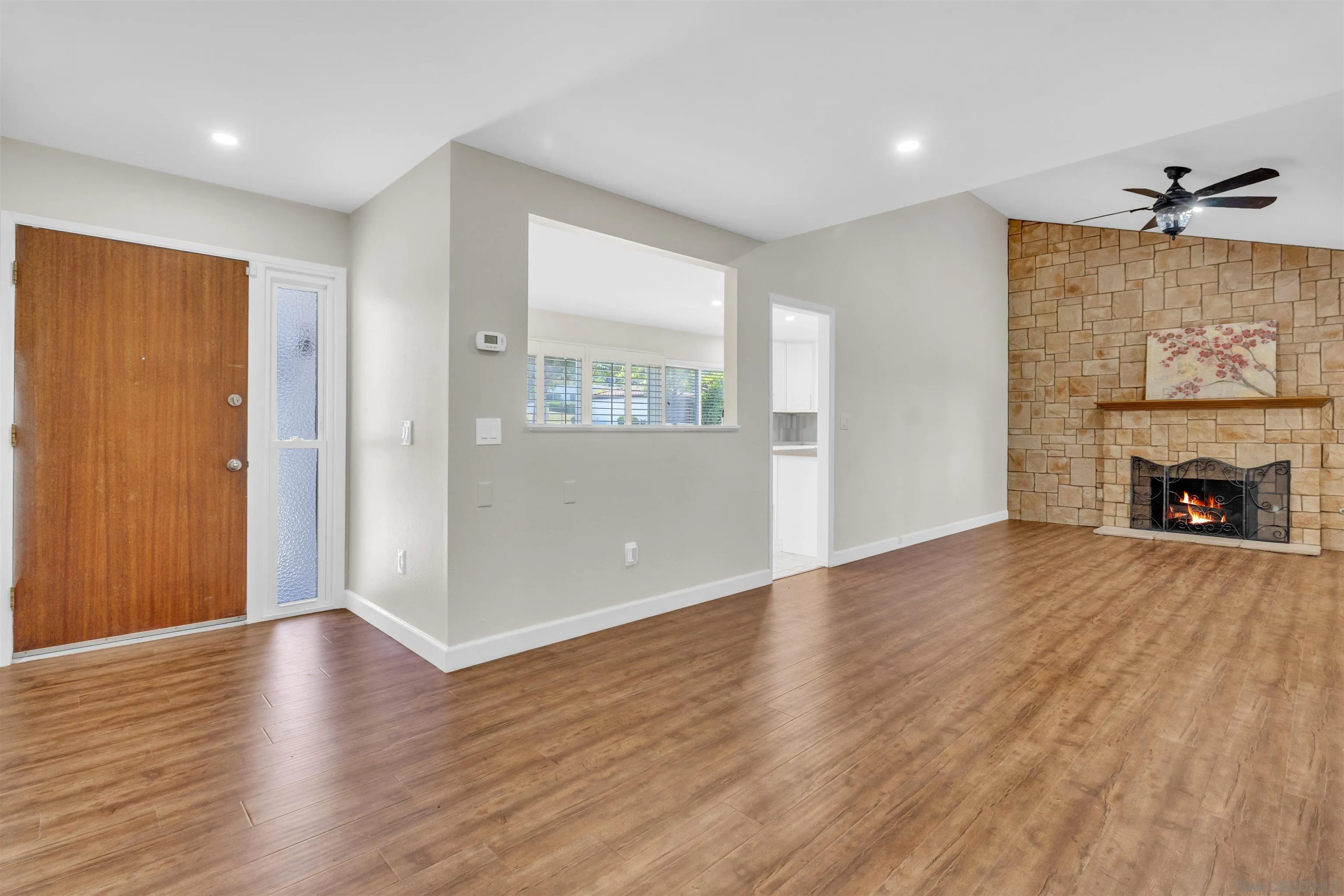 Photo #6: 260017561 Listing: Photo #6