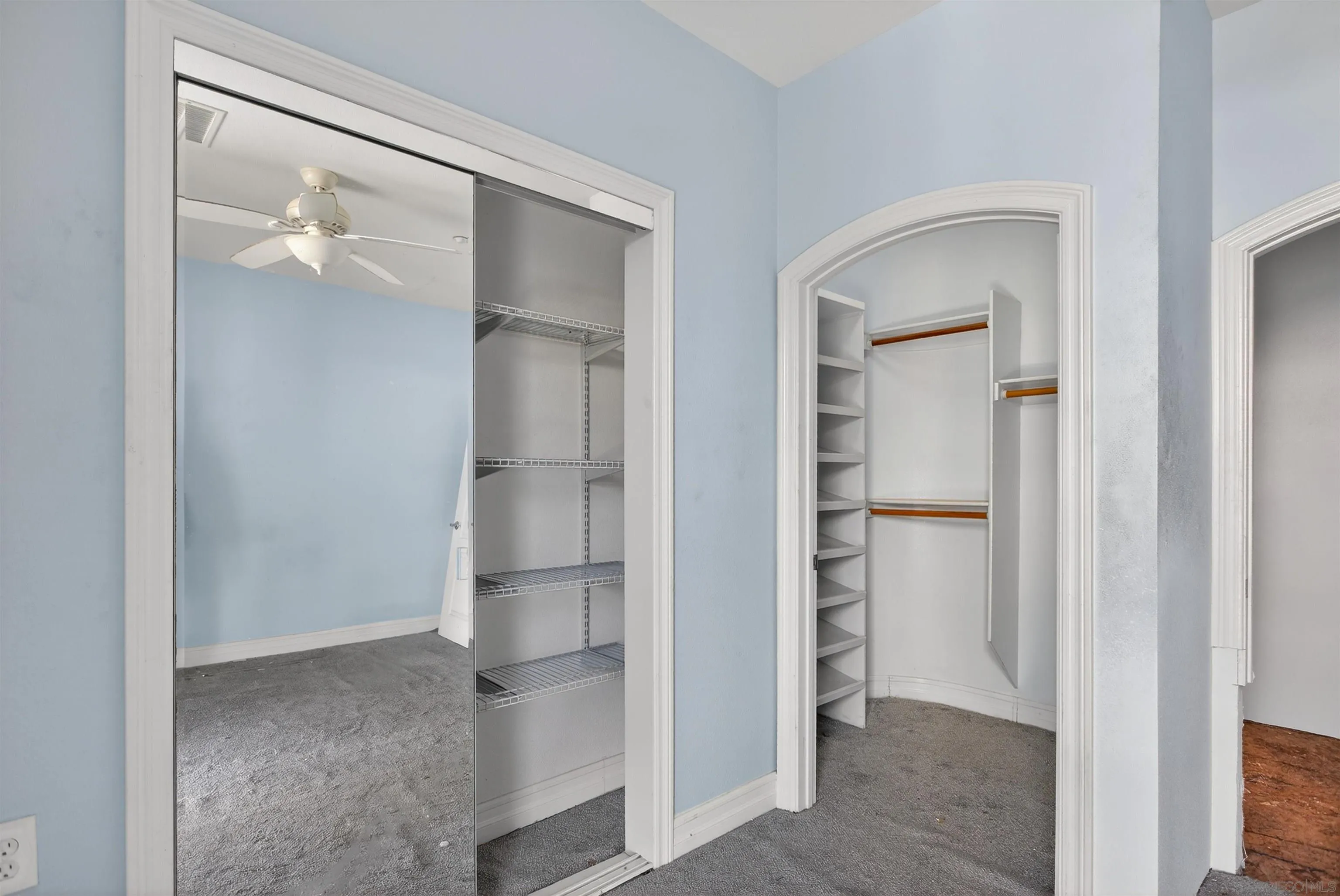 Photo #8: 260017571 Listing: Photo #8