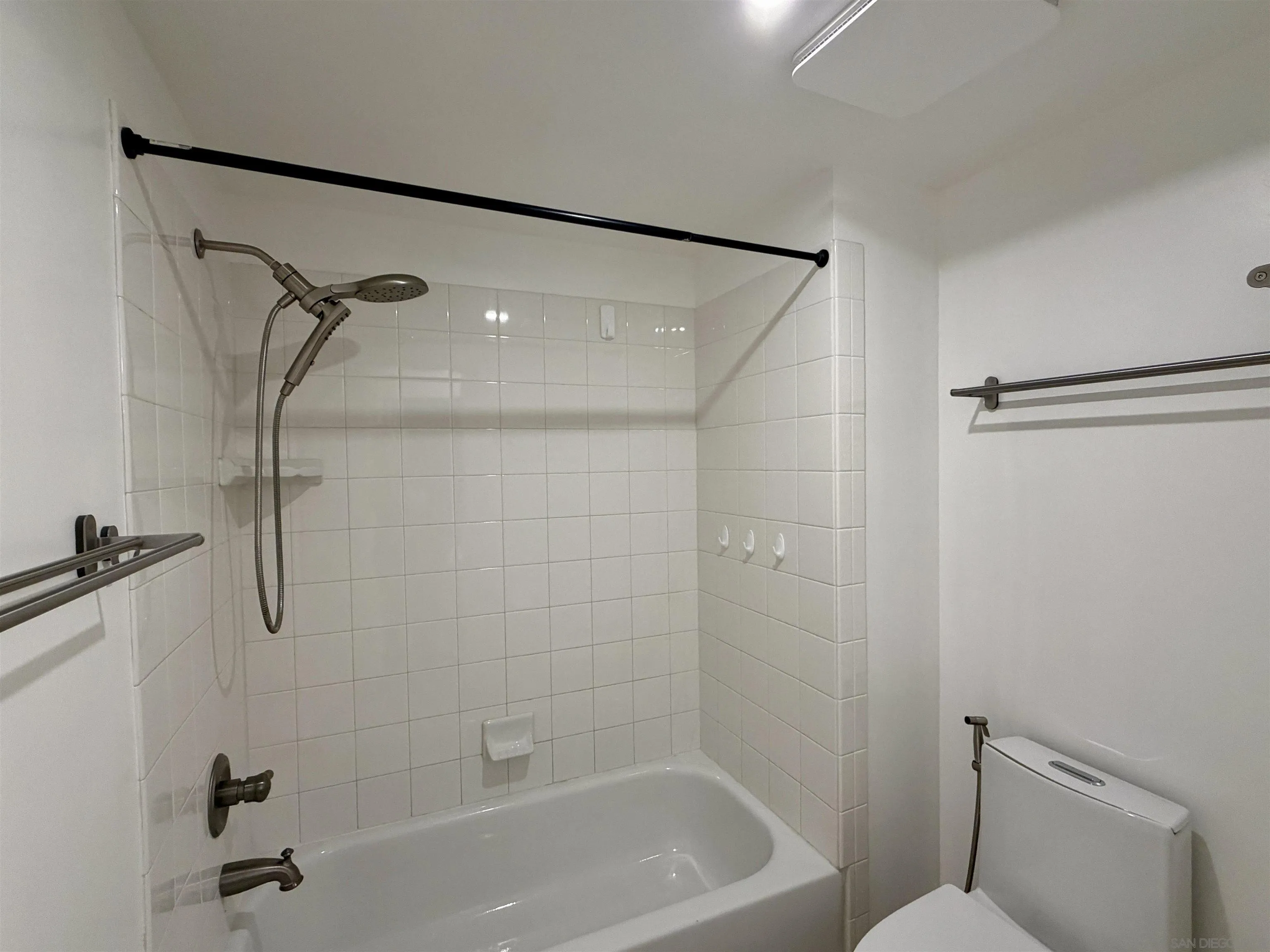 Photo #30: 260017572 Listing: Photo #30