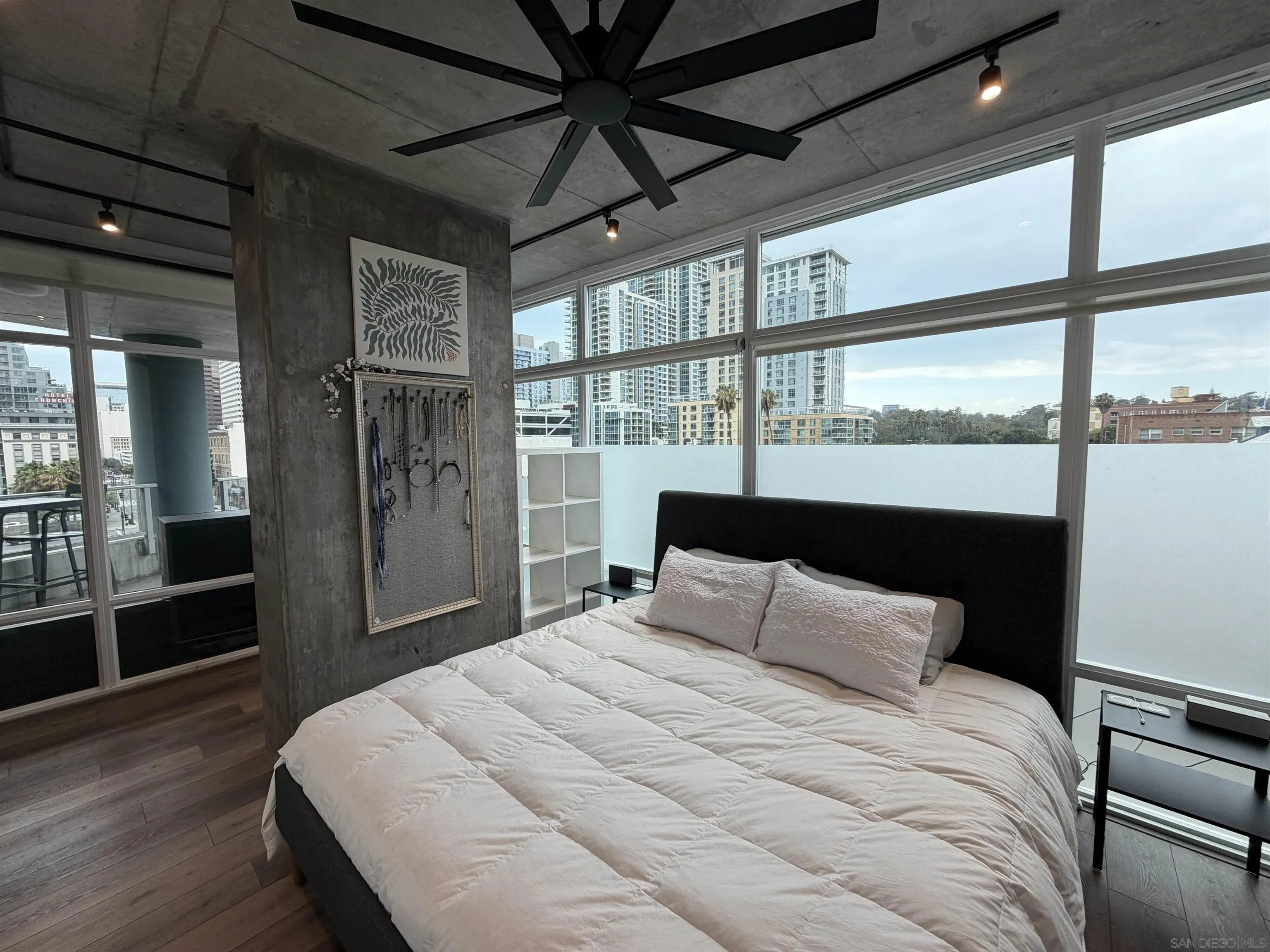 Photo #14: 260017572 Listing: Photo #14
