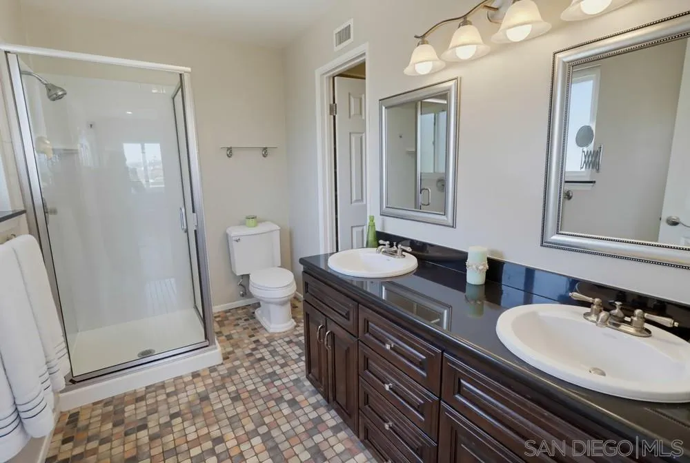 https://cdn.realtyfeed.com/cdn/127/260017573/50970de0ee806e4dc3be710fe3b64169.webp