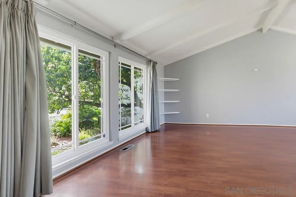 https://cdn.realtyfeed.com/cdn/127/260017573/8fb4366ebfe18b9c6a148f4aa8a9d0f3.webp