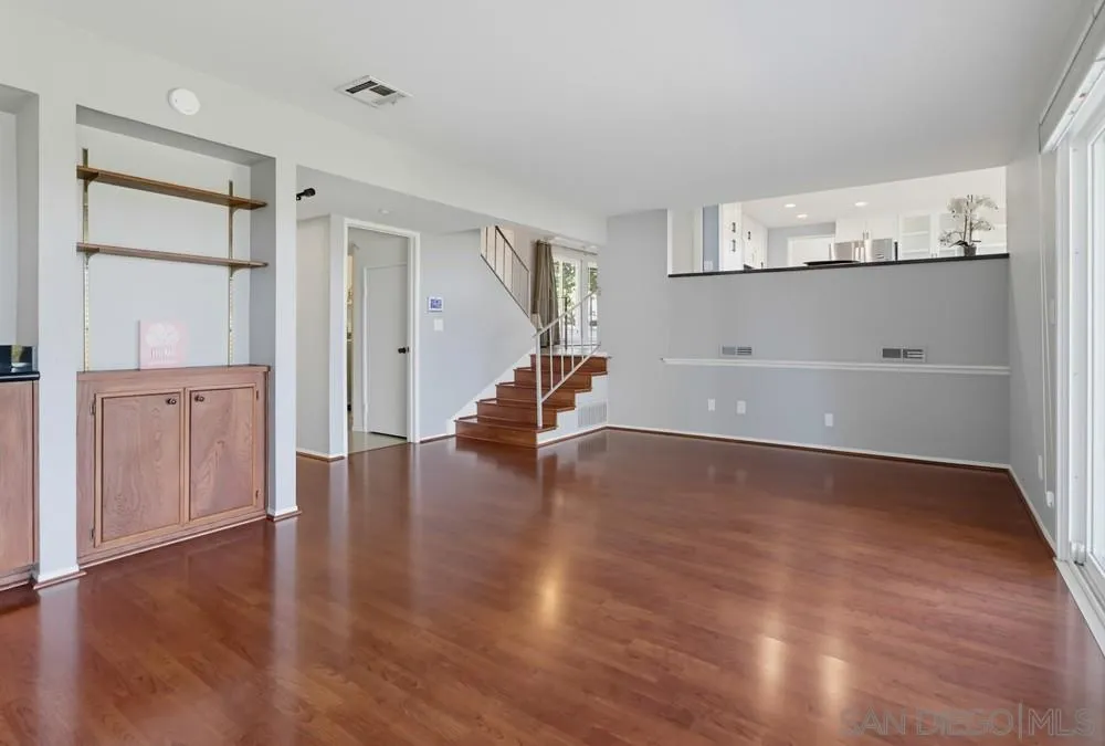https://cdn.realtyfeed.com/cdn/127/260017573/b820159d0acdec5a29540ed8e298bf3e.webp