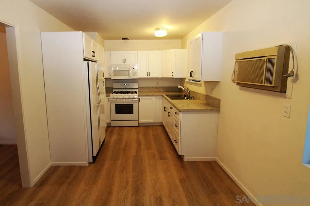 3215-17 Harris Street, Lemon Grove, CA 92115 - Photo 5 of 10, Lemon Grove, CA