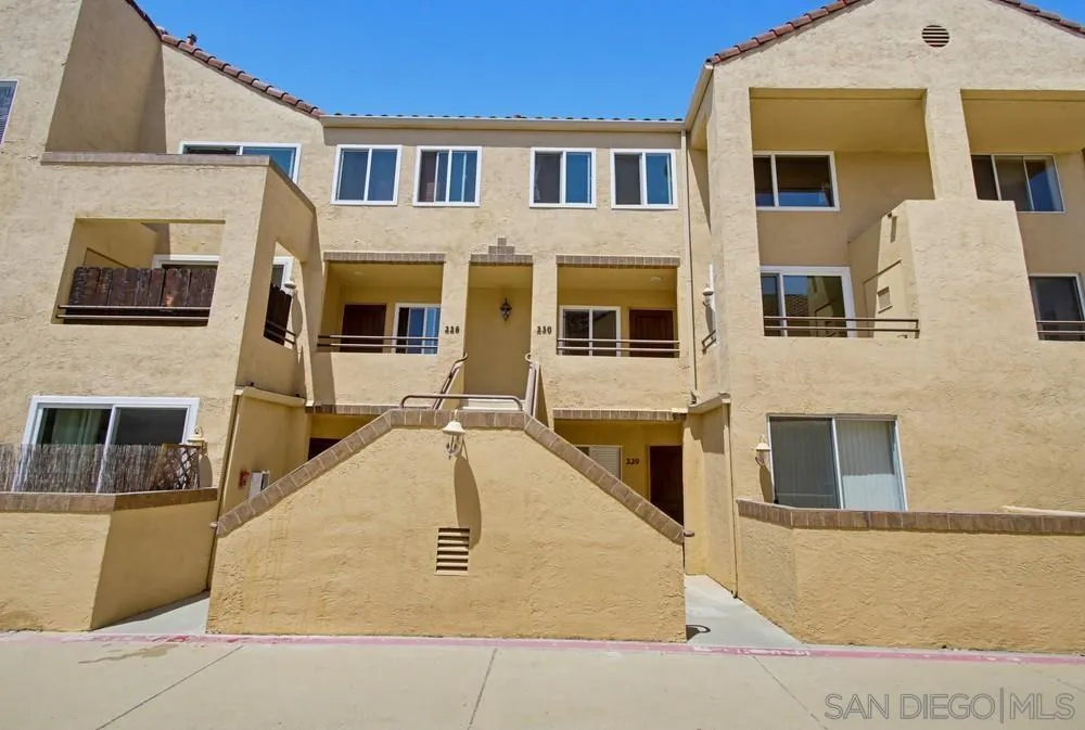 https://cdn.realtyfeed.com/cdn/127/260017576/4c102d15302d9179a5dd24f0427e90a9.webp