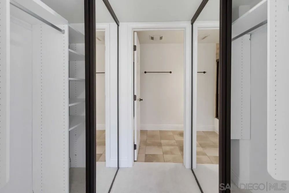 https://cdn.realtyfeed.com/cdn/127/260017576/6bb06289d0f7c4d9262ef616e0210fd0.webp