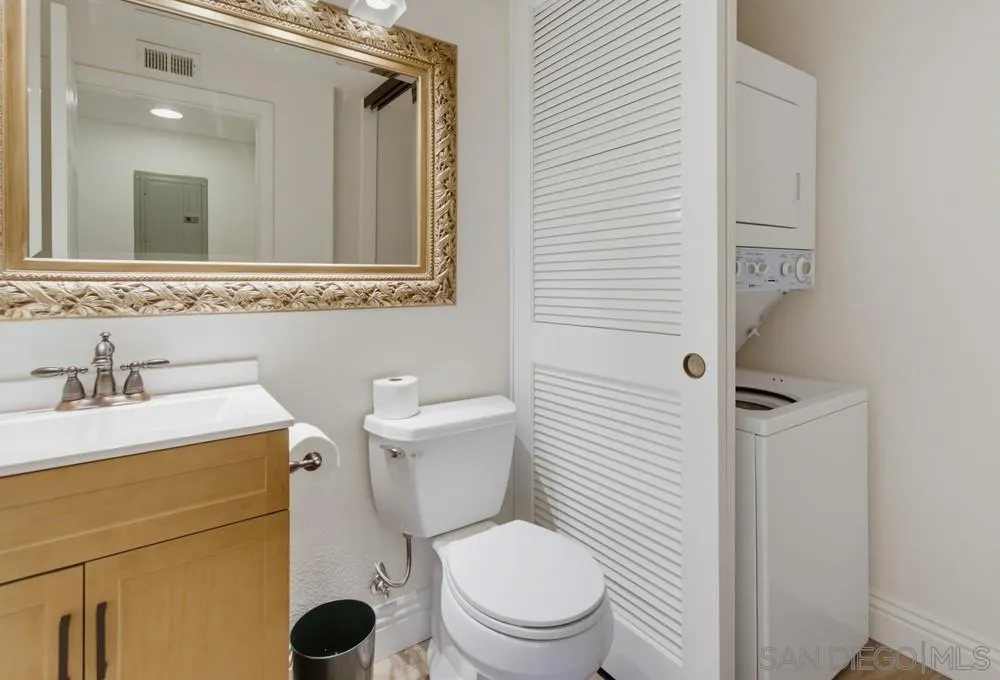Photo #15: 260017576 Listing: Photo #15