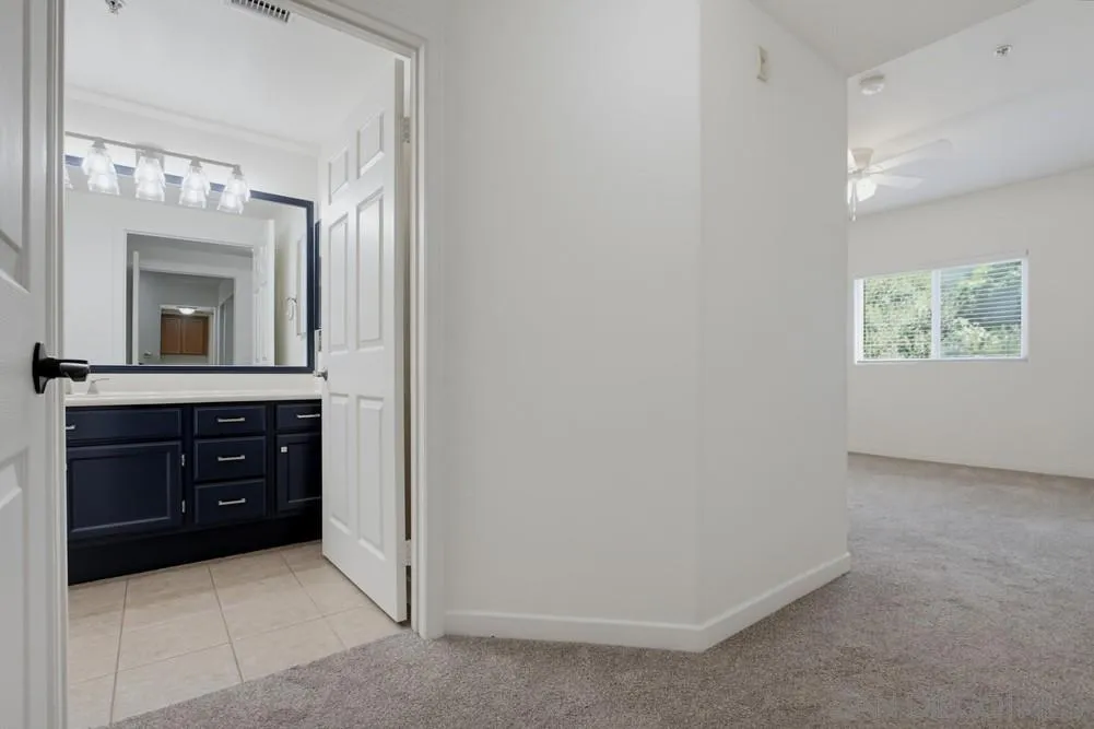 Photo #11: 260017580 Listing: Photo #11