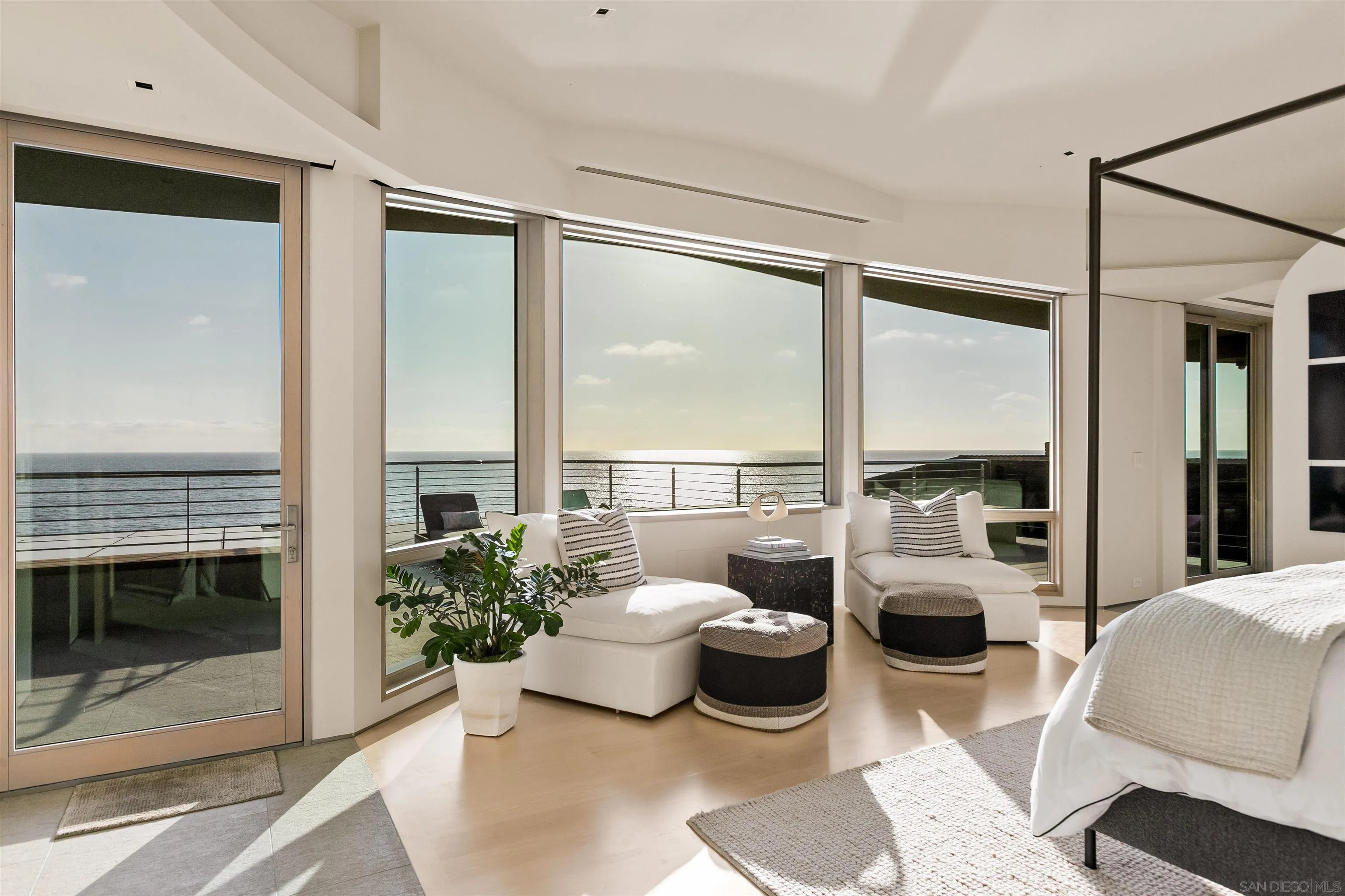https://cdn.realtyfeed.com/cdn/127/260017585/11fb6b42cc11c29d53c9966b0fa8a3c1.webp