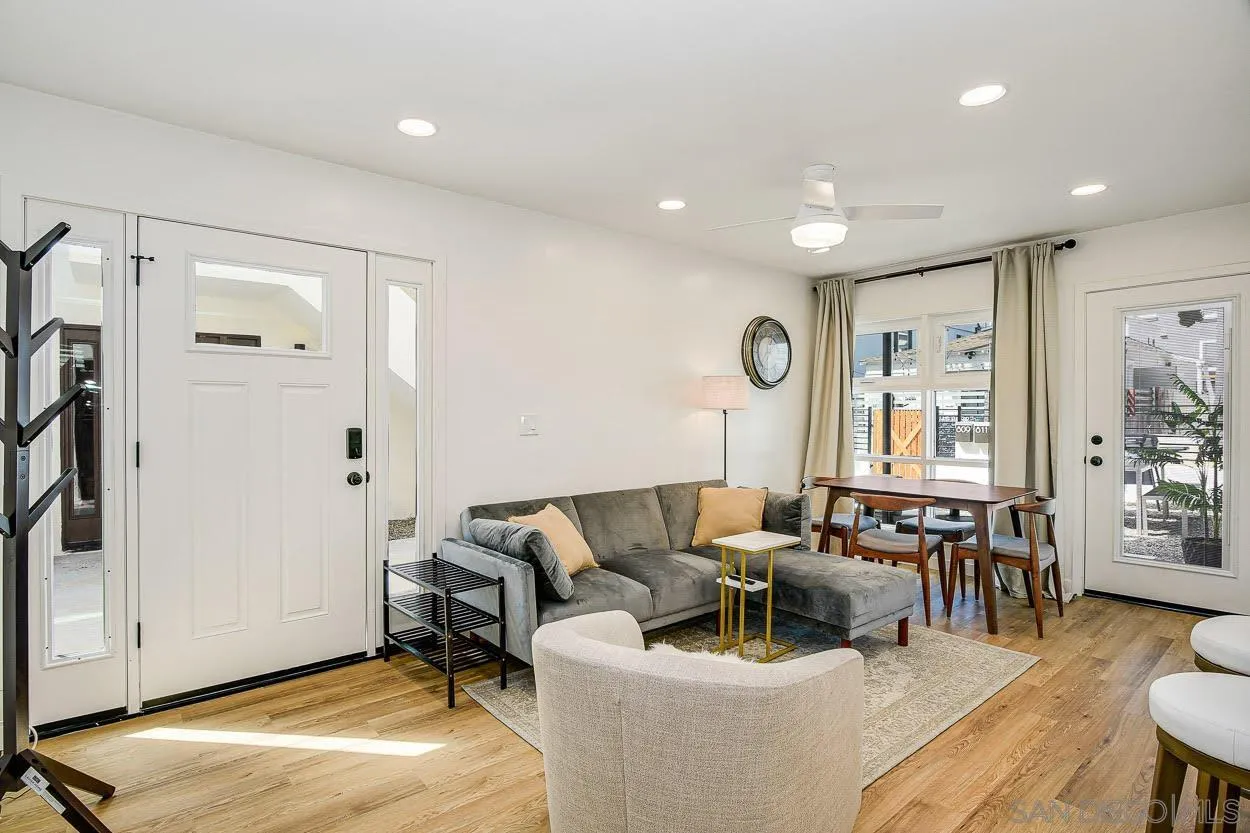 809 Dover Court, San Diego, CA 92109 - Photo 4 of 38, San Diego, CA