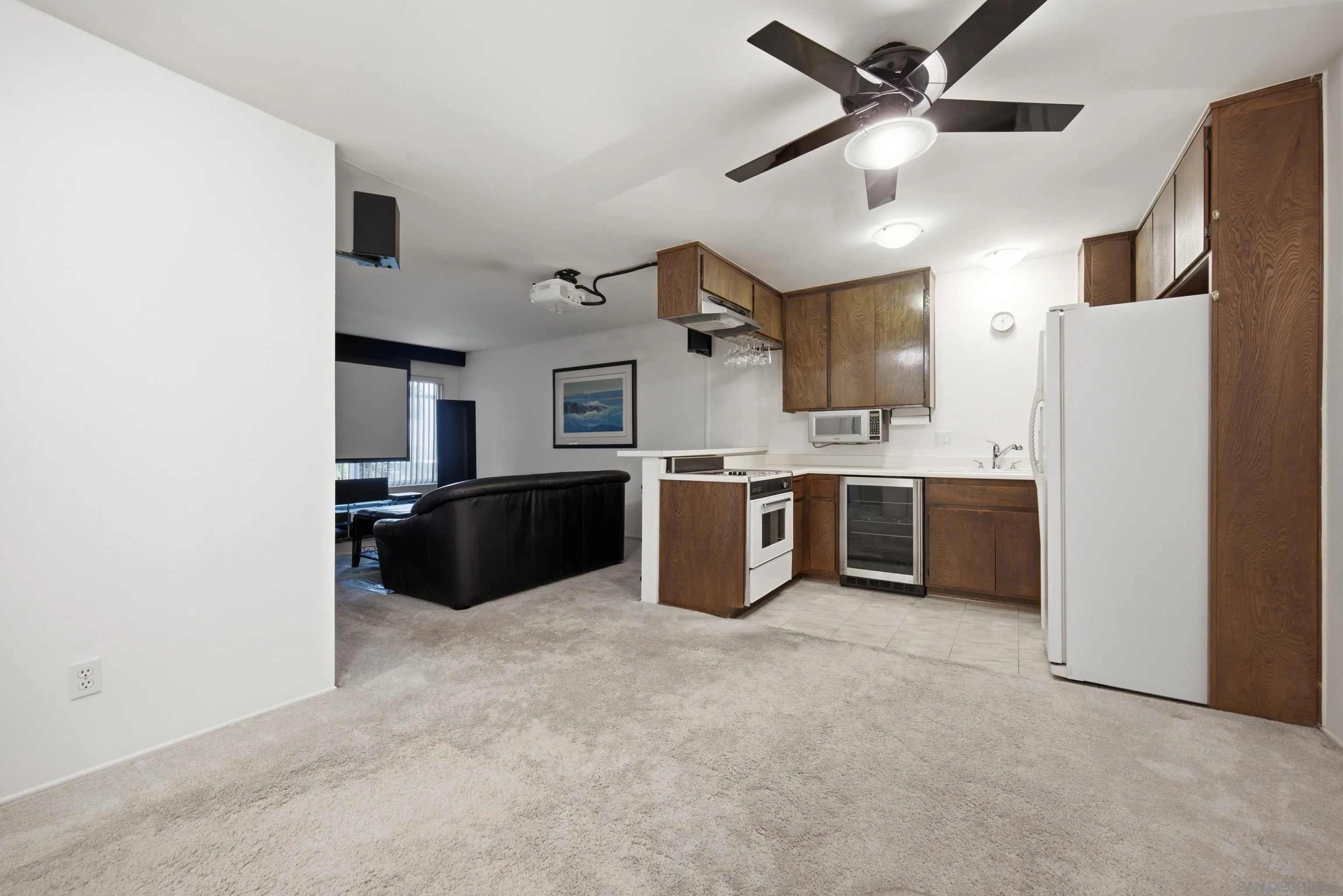https://cdn.realtyfeed.com/cdn/127/260017597/2a9513e1da281fb2ab70b26b967b15f7.webp