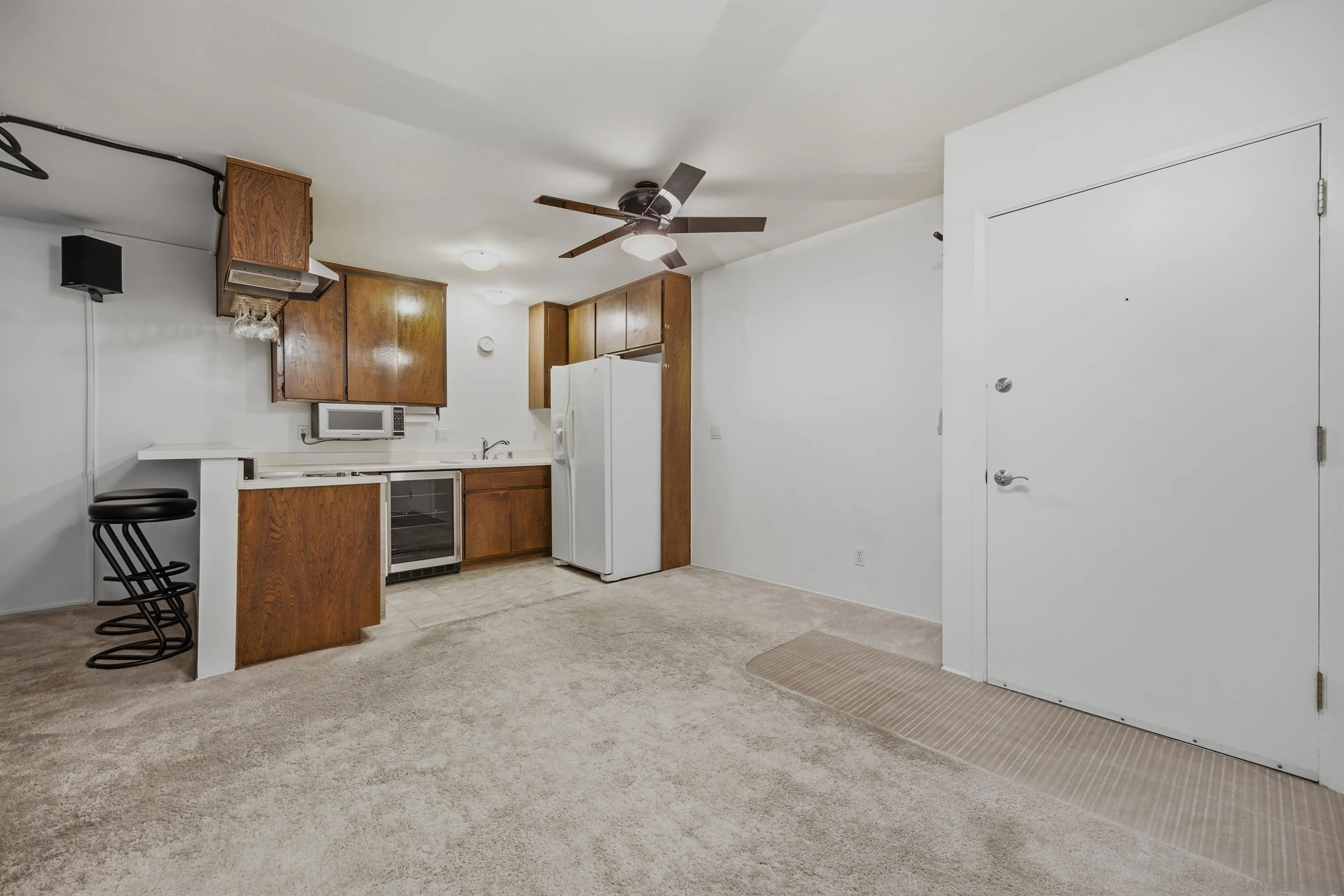 https://cdn.realtyfeed.com/cdn/127/260017597/d4e8426b30ed31486bbfe5f64df7bb00.webp