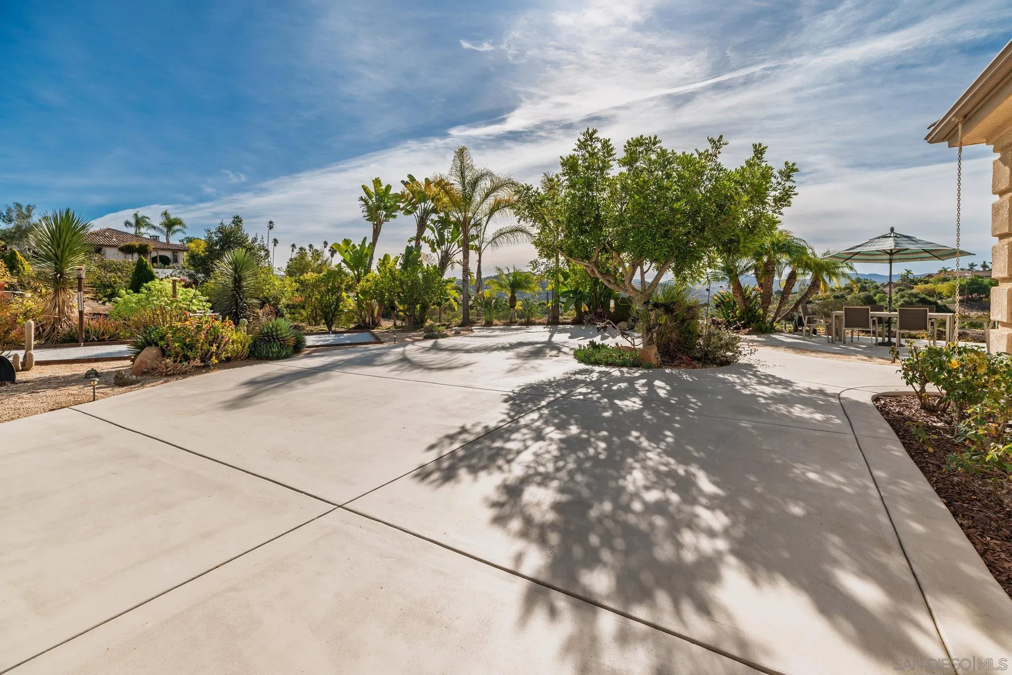https://cdn.realtyfeed.com/cdn/127/2600176/c1e00d530151e6a14baae94d6632144a.webp