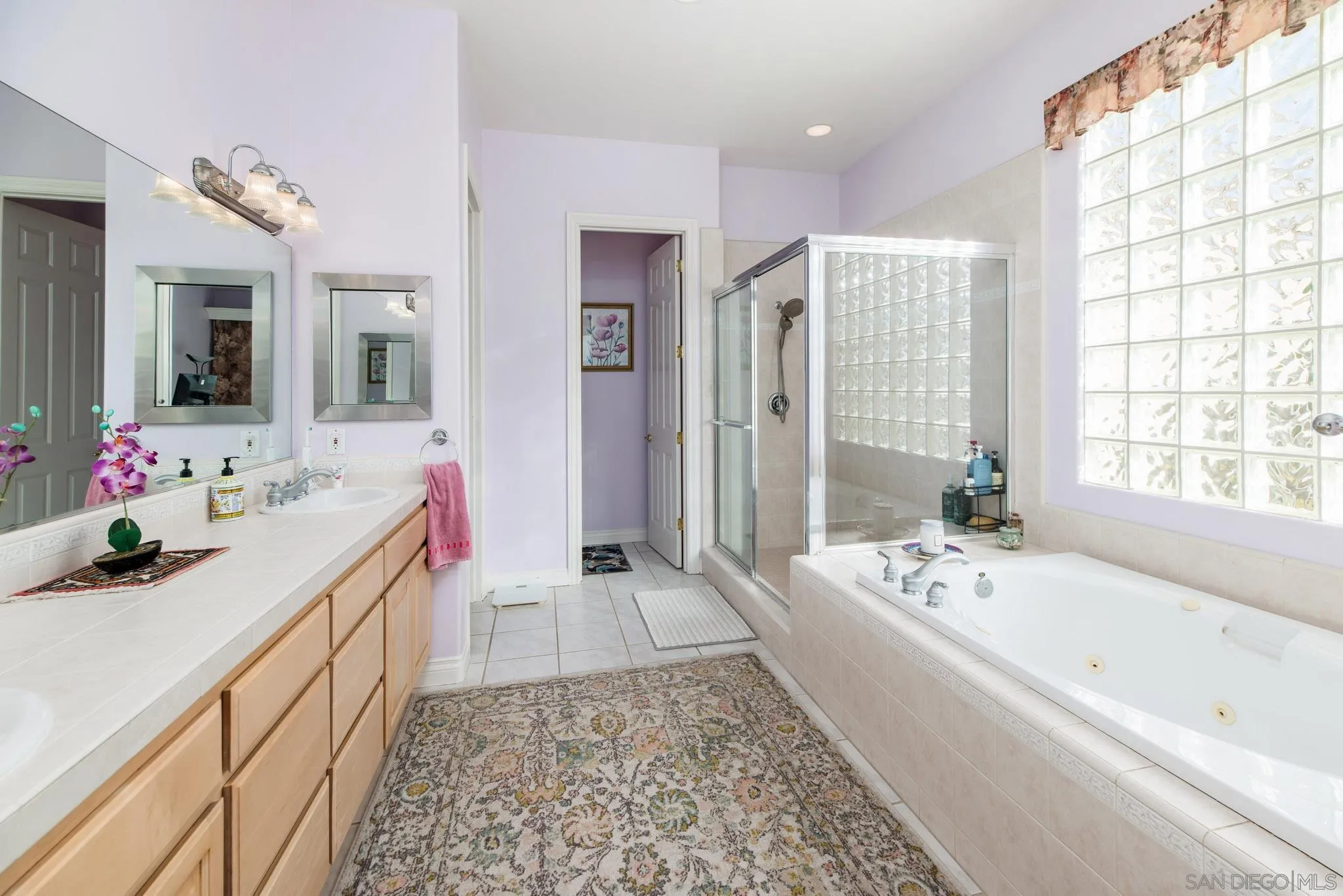https://cdn.realtyfeed.com/cdn/127/2600176/f21838029ce7620b959c00e3ce417aa5.webp