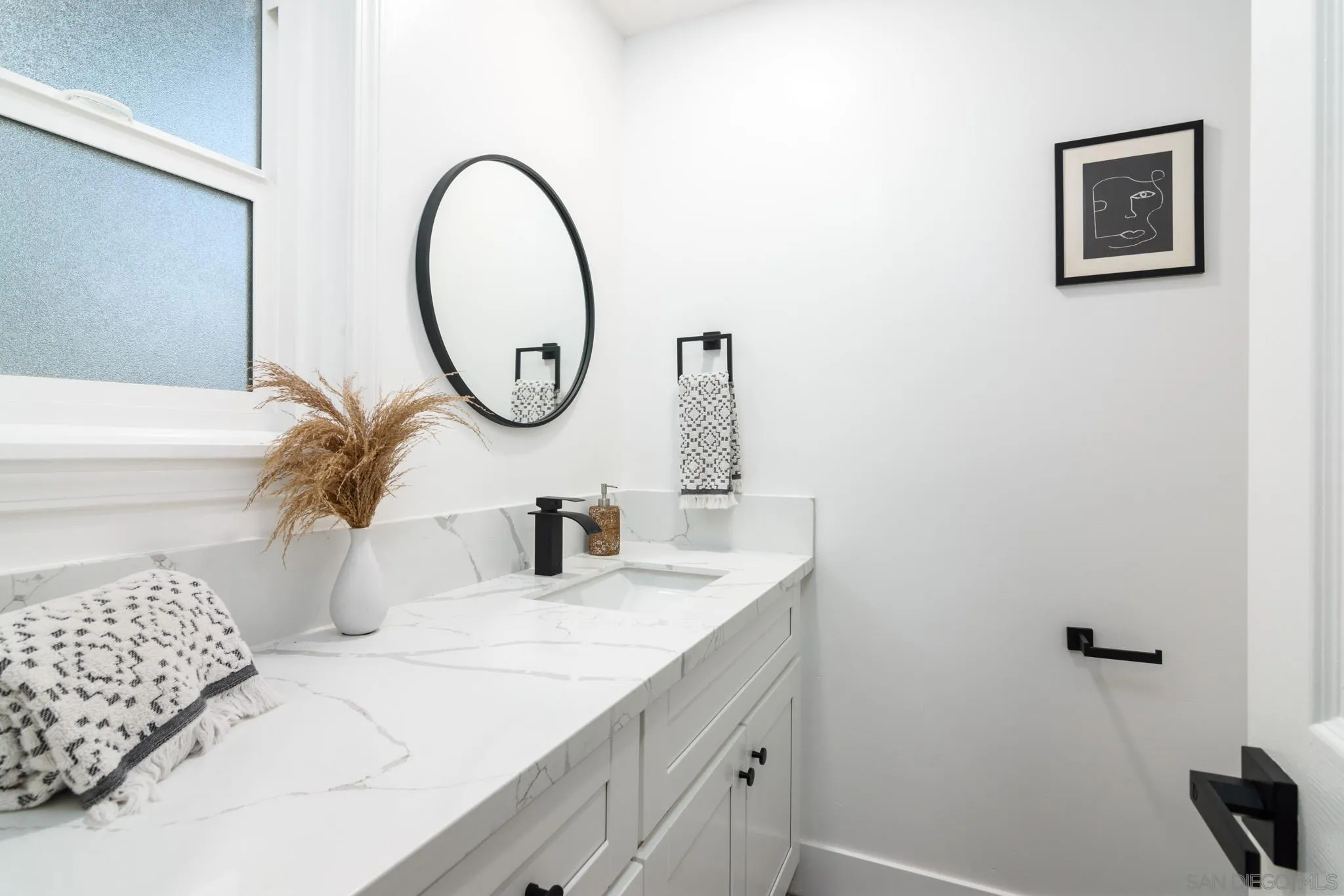 https://cdn.realtyfeed.com/cdn/127/260017603/1a2af867900daef9a900e7533092e0f2.webp