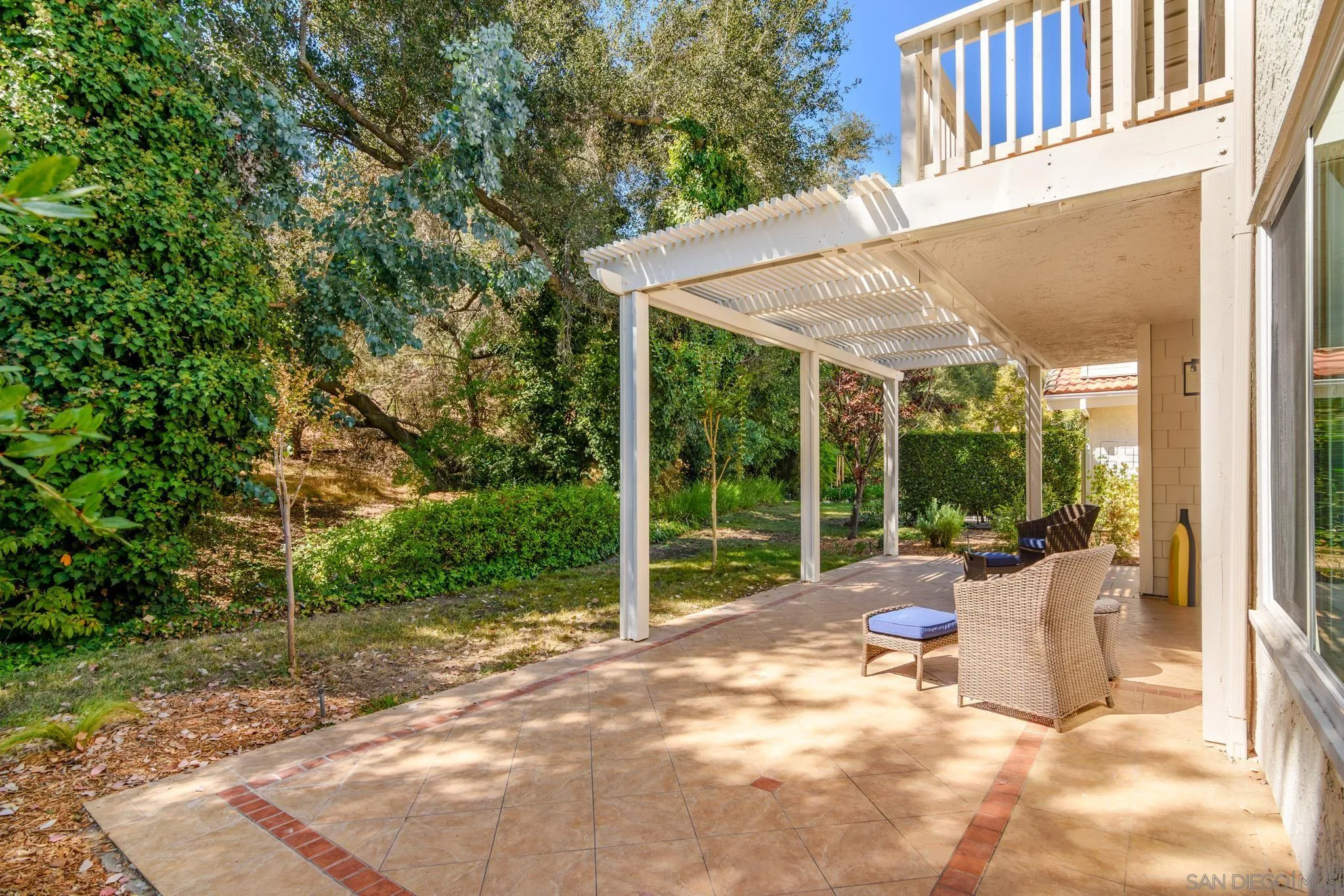 https://cdn.realtyfeed.com/cdn/127/260017603/b45e295200a6404401fdc1937c9f3c73.webp