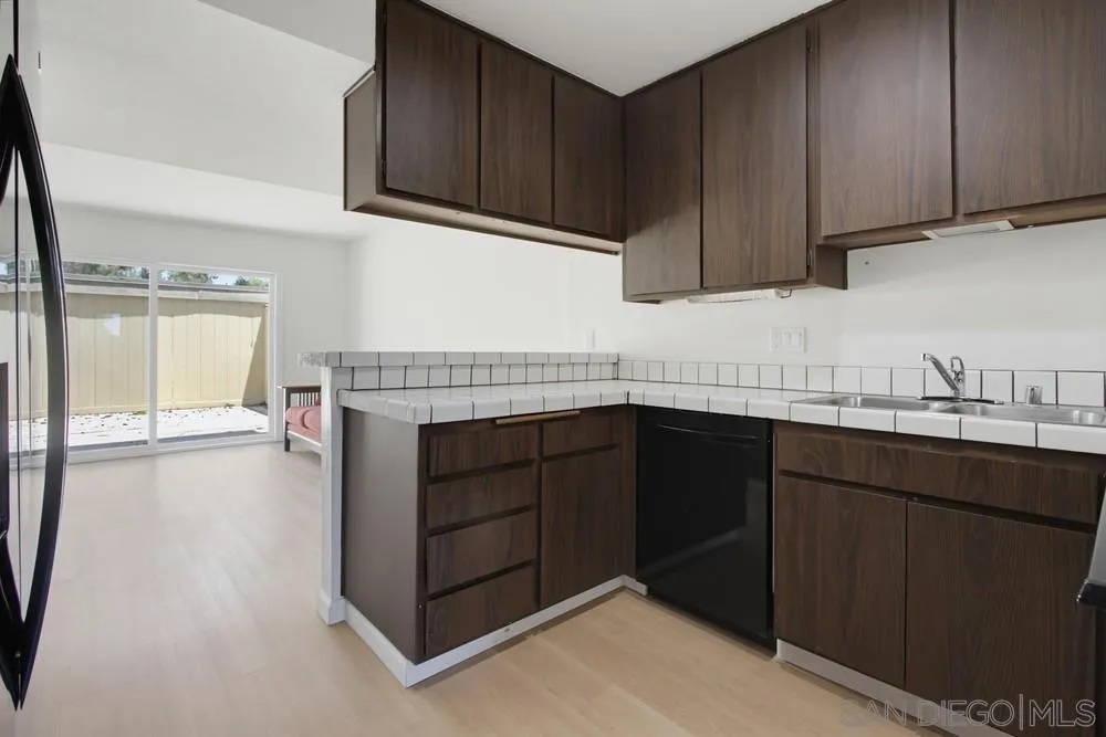 Photo #9: 260017610 Listing: Photo #9