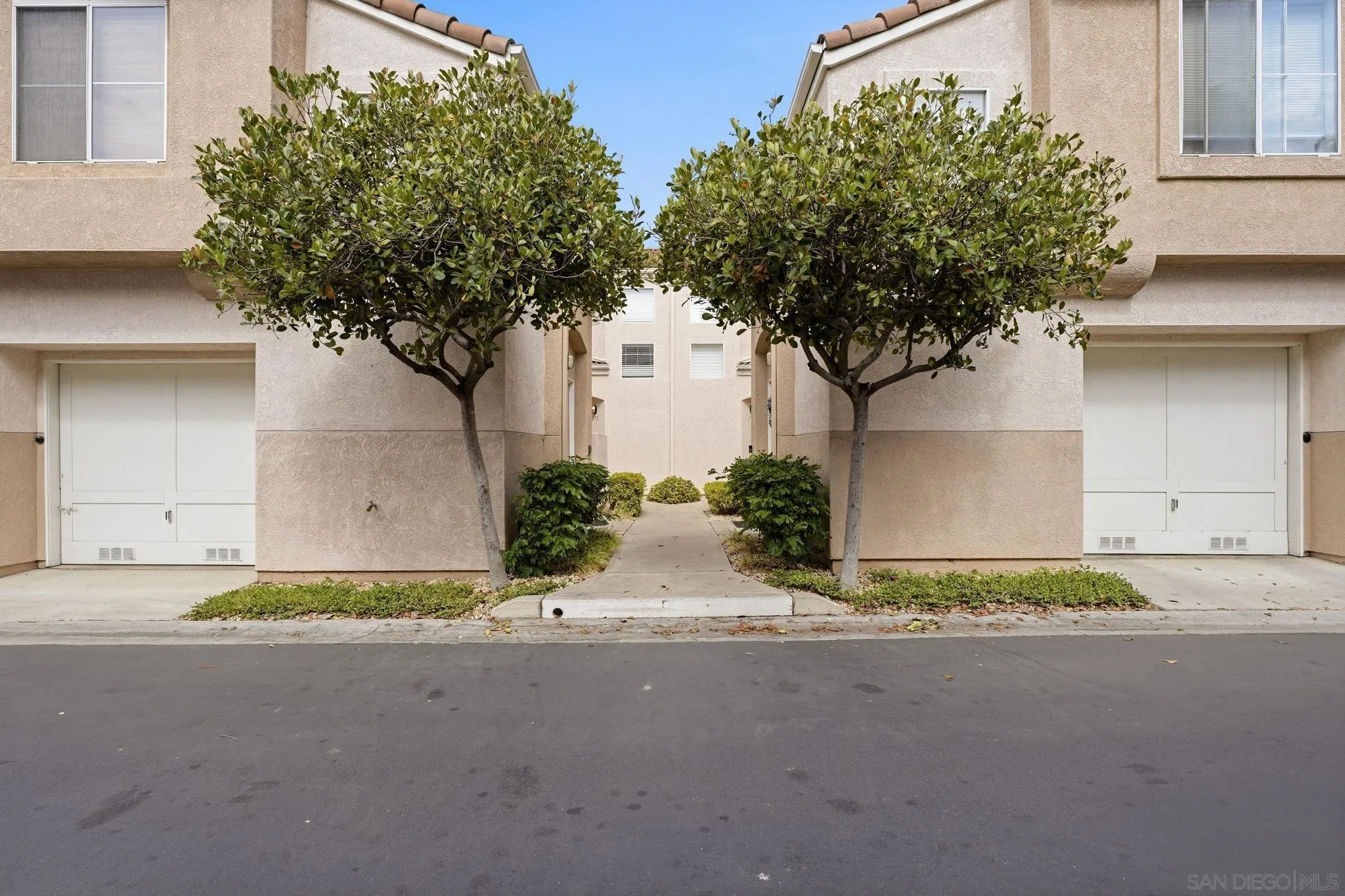 Photo #32: 260017615 Listing: Photo #32