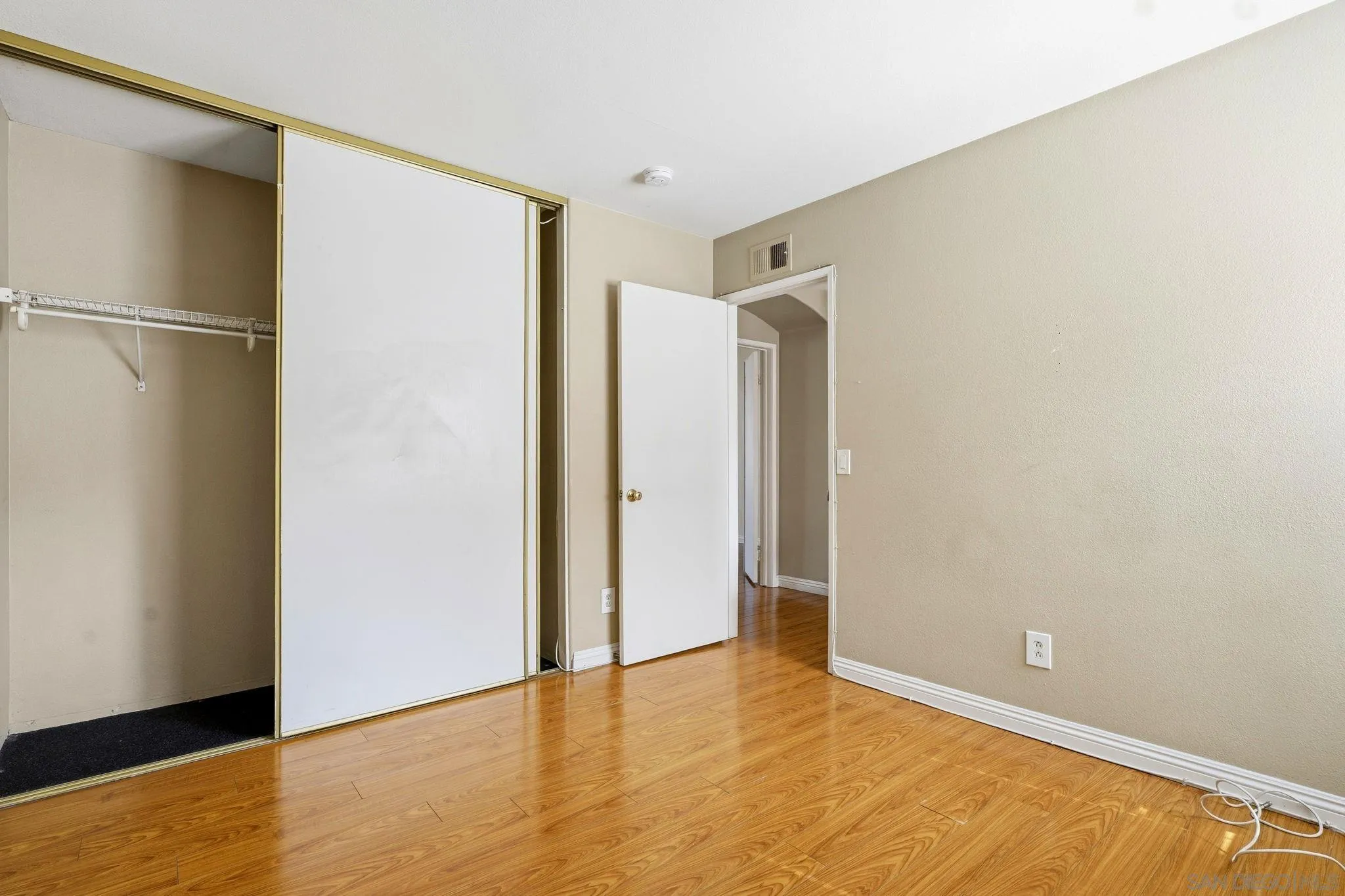 Photo #28: 260017615 Listing: Photo #28