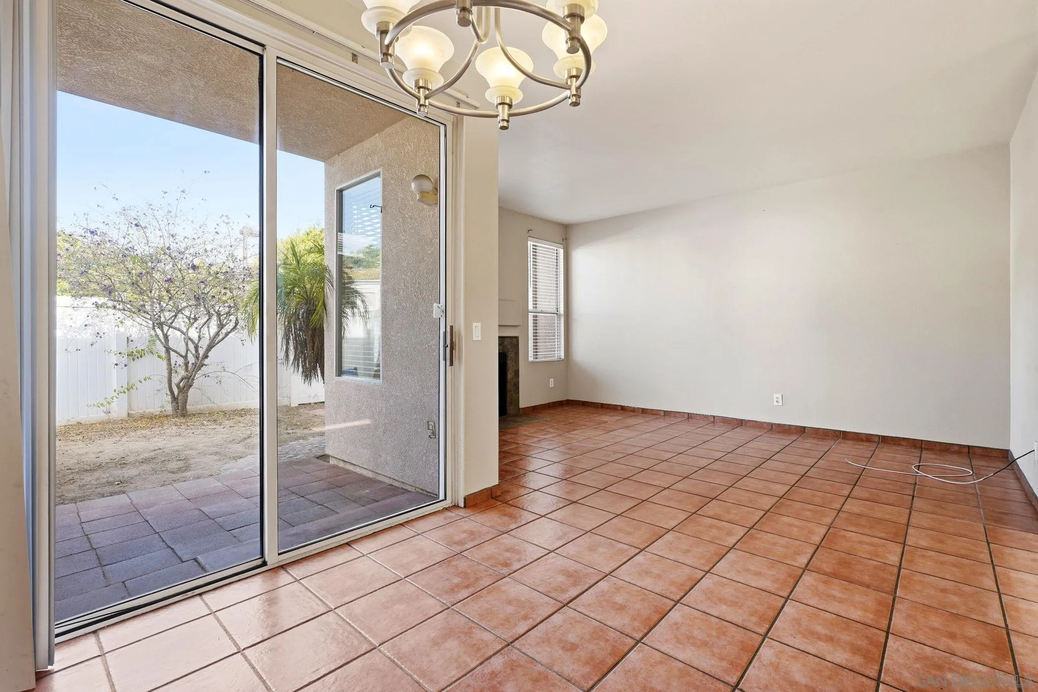 Photo #13: 260017615 Listing: Photo #13