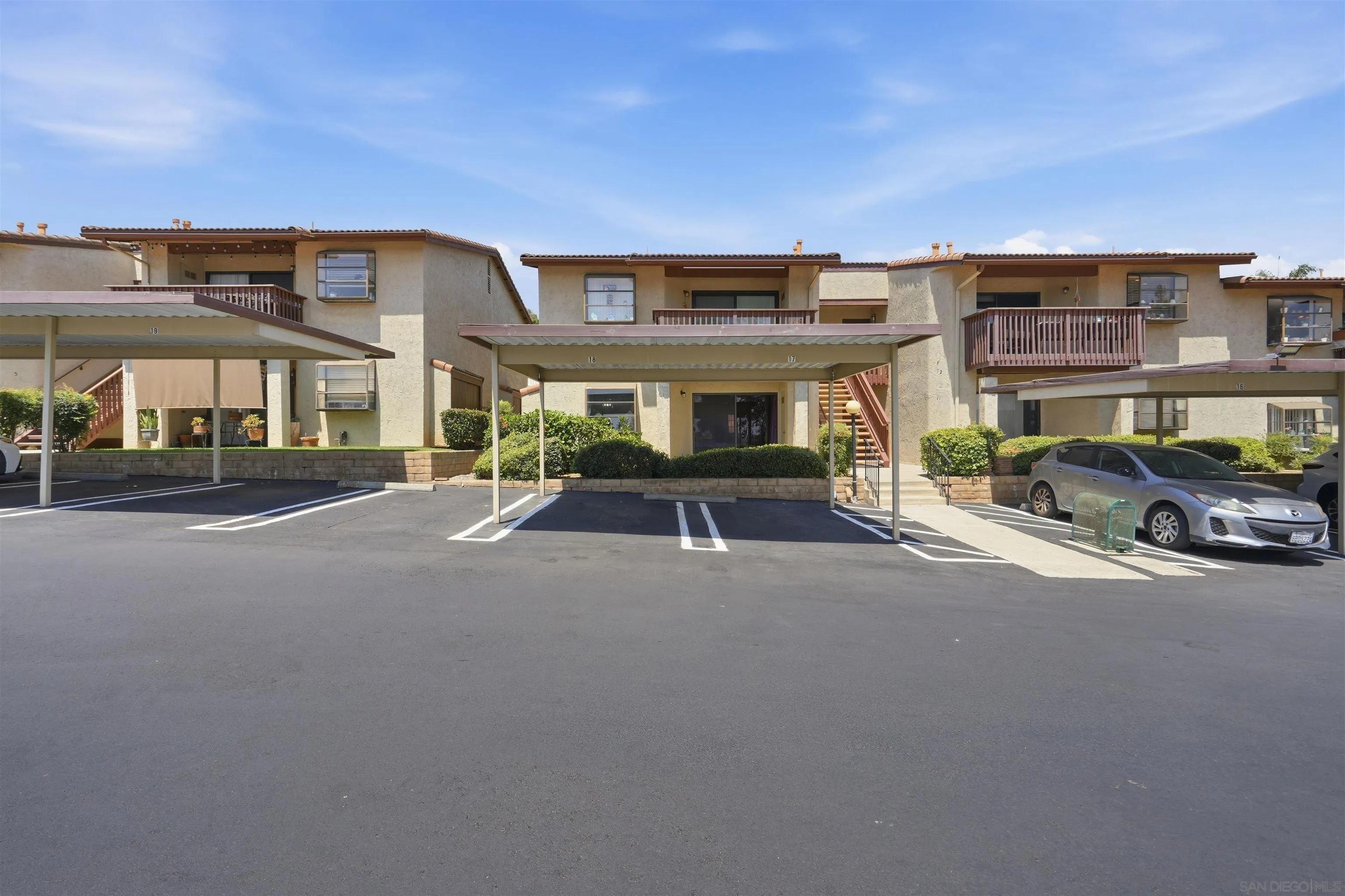 440 Citracado Prkw Unit 9, Escondido, CA 92025 - Photo 2 of 56, Escondido, CA