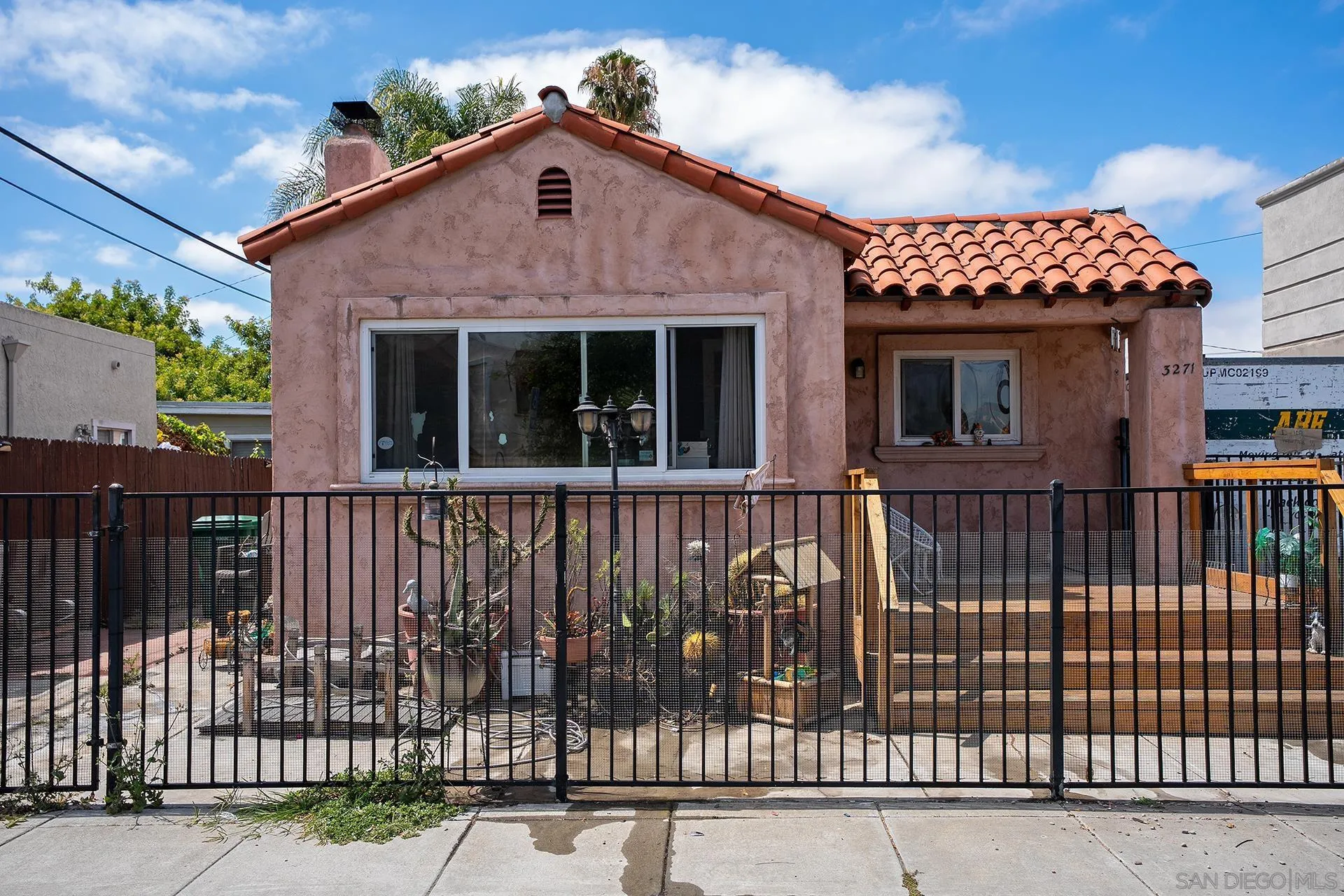 https://cdn.realtyfeed.com/cdn/127/260017619/36b665daa481ab924ec1bb449978a264.webp