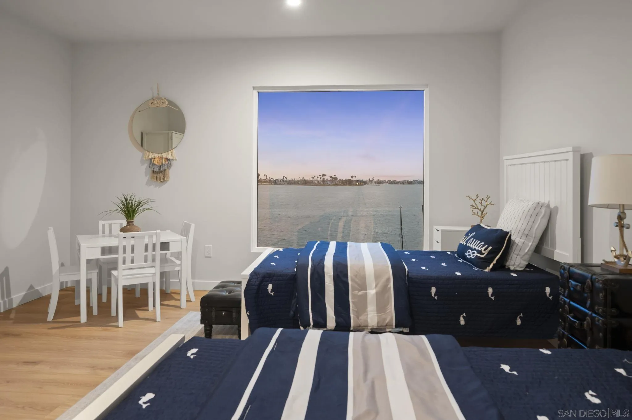 https://cdn.realtyfeed.com/cdn/127/260017623/38477ddb20102d3c66023ac1909b2542.webp