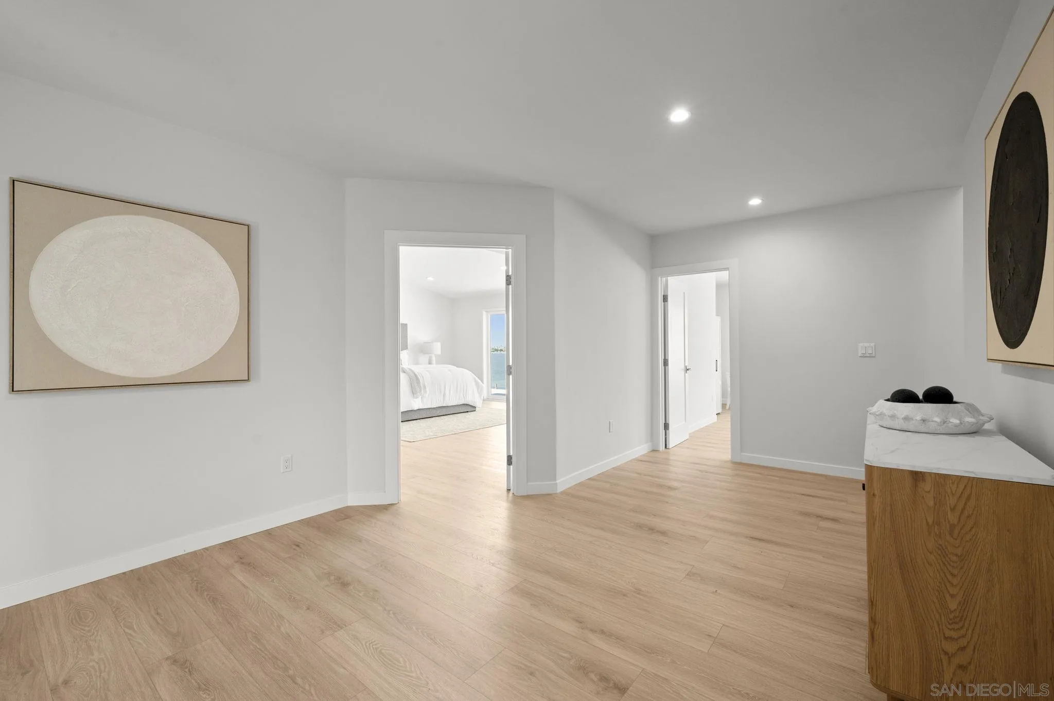 https://cdn.realtyfeed.com/cdn/127/260017623/5e486618ef6aa4de57c512abf68b06a5.webp