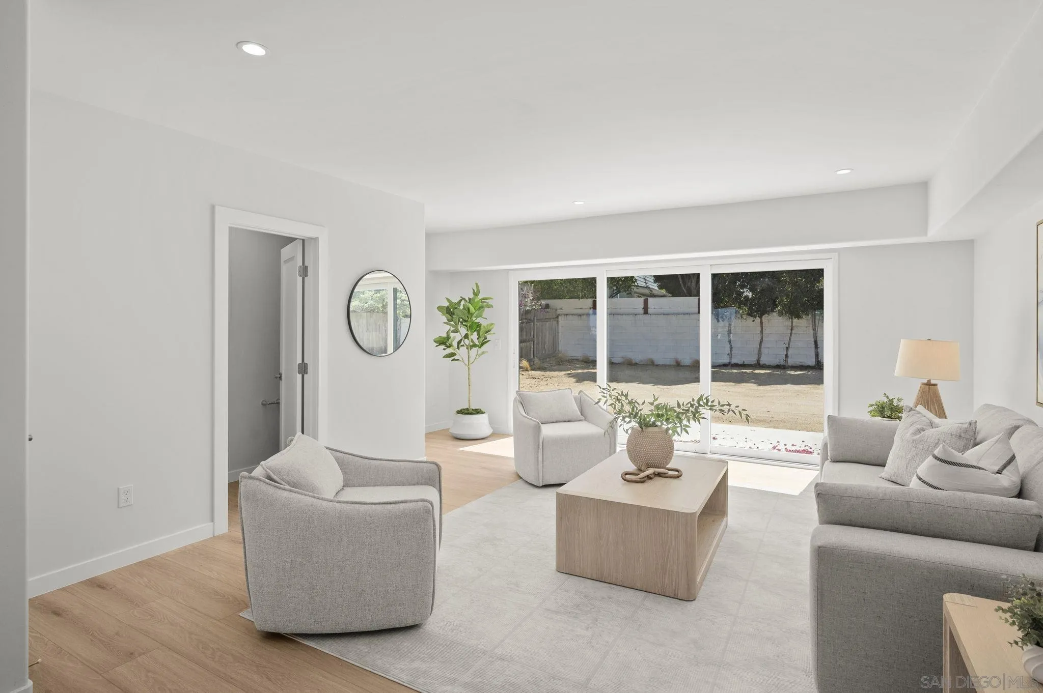 https://cdn.realtyfeed.com/cdn/127/260017623/67e30c0c3805fd23b2862fb649b2a122.webp