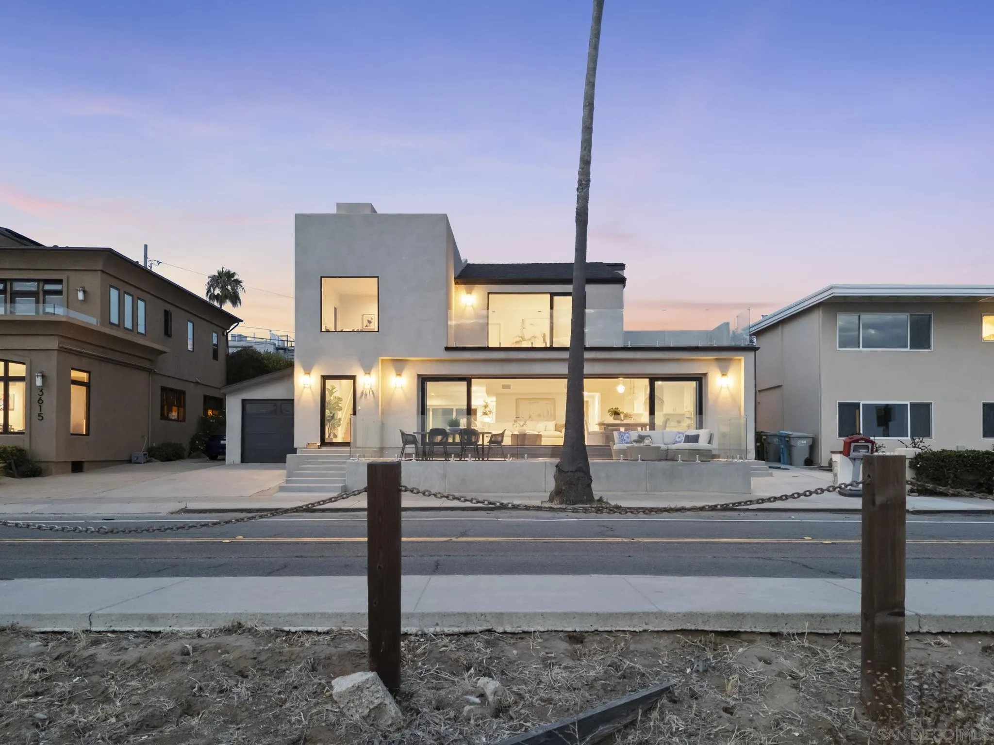 https://cdn.realtyfeed.com/cdn/127/260017623/8c78101cc78f54fea618eaa649dd068c.webp
