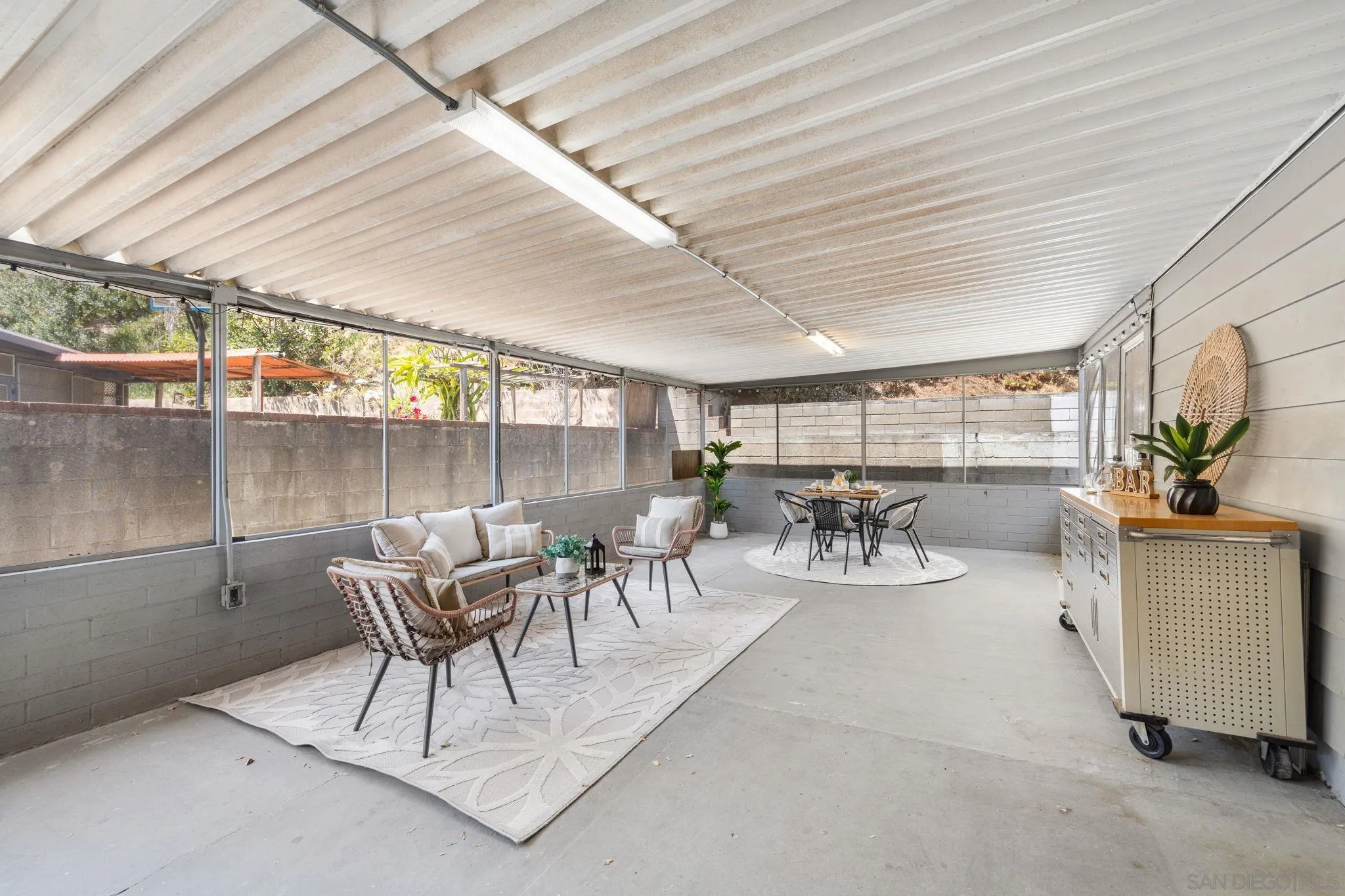 https://cdn.realtyfeed.com/cdn/127/260017627/4616db23a5da919a158481ab22e9d0c1.webp