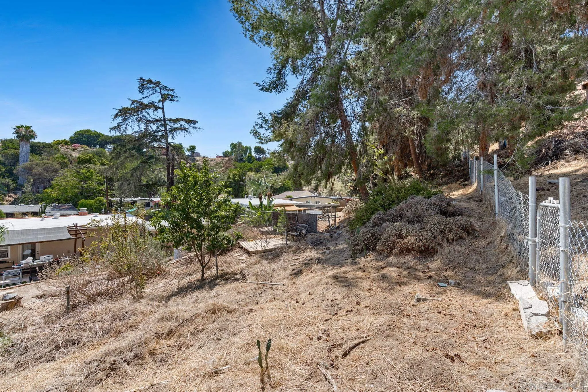 https://cdn.realtyfeed.com/cdn/127/260017627/d67314212c47a7b7eb6a30685e654dc4.webp